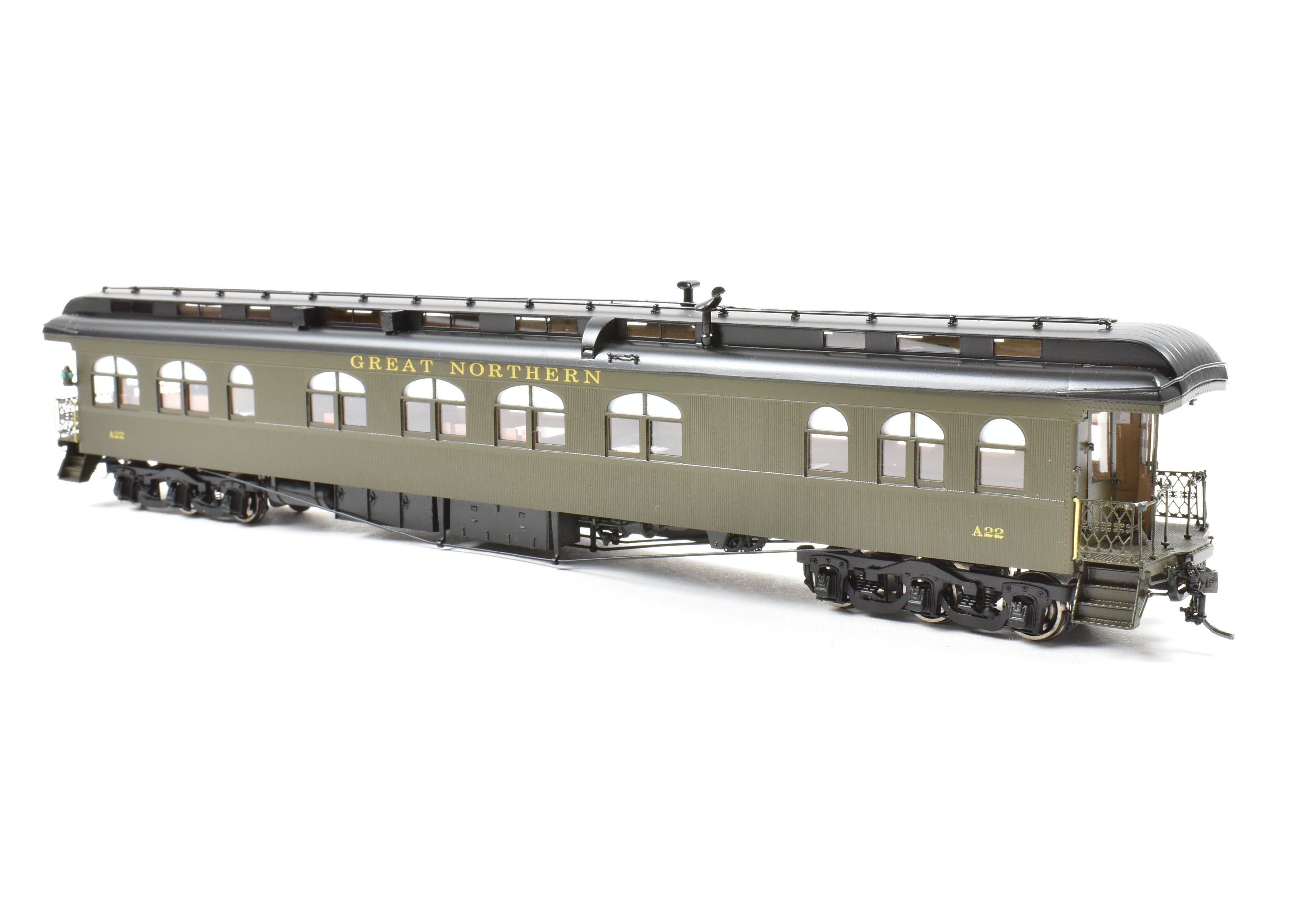 High - Quality HO Scale New Brass Model of North Bank Line (NBL) and Great Northern (GN) A22 Business Car with Wood Sides in Pullman Green for Model Train Enthusiasts