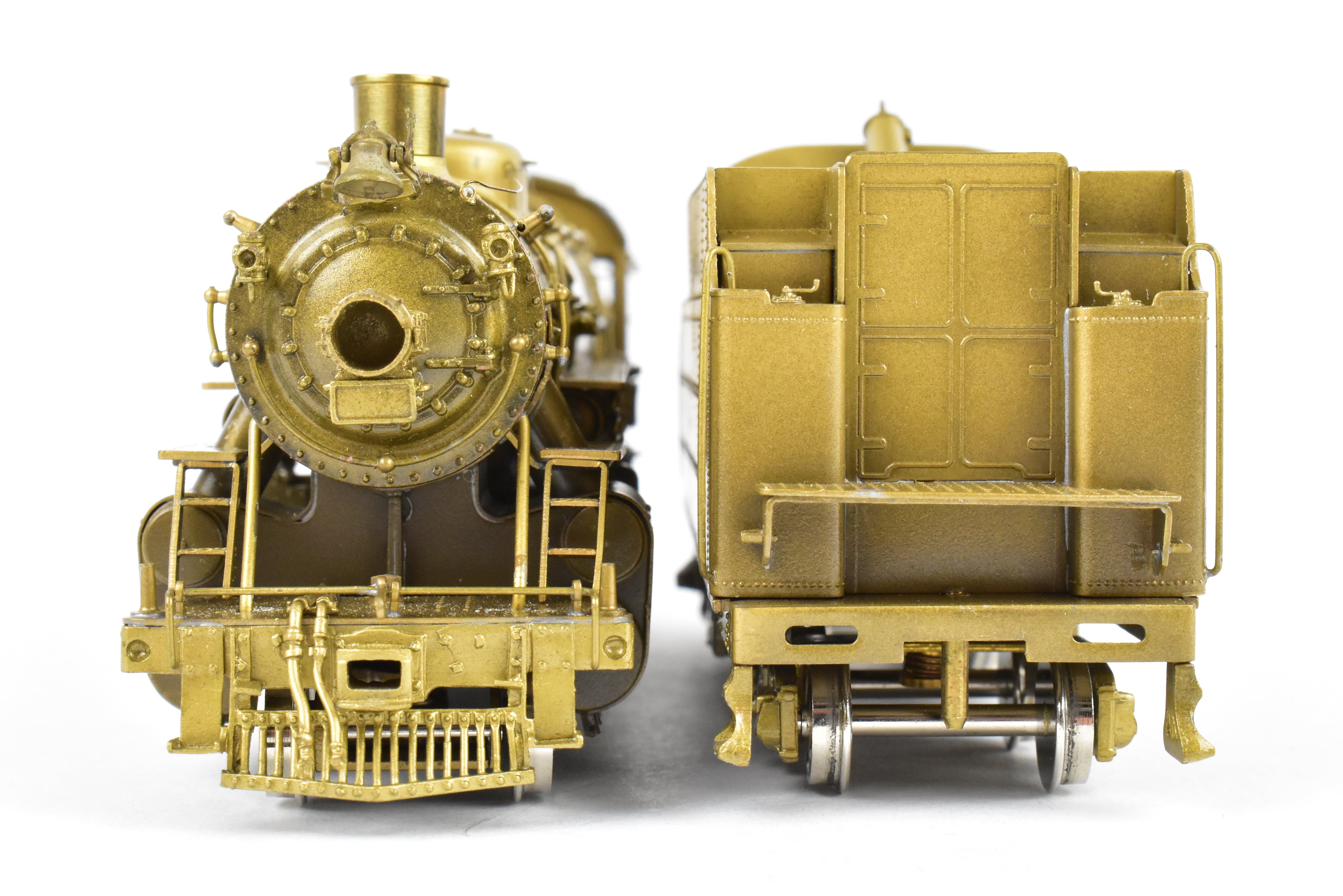 High - Quality HO Scale Brass Pacific Fast Mail (PFM) Model of United States Railway Administration (USRA) 2 - 8 - 2 Light Class Mikado Locomotive from 1977 Run, Sold As - Is
