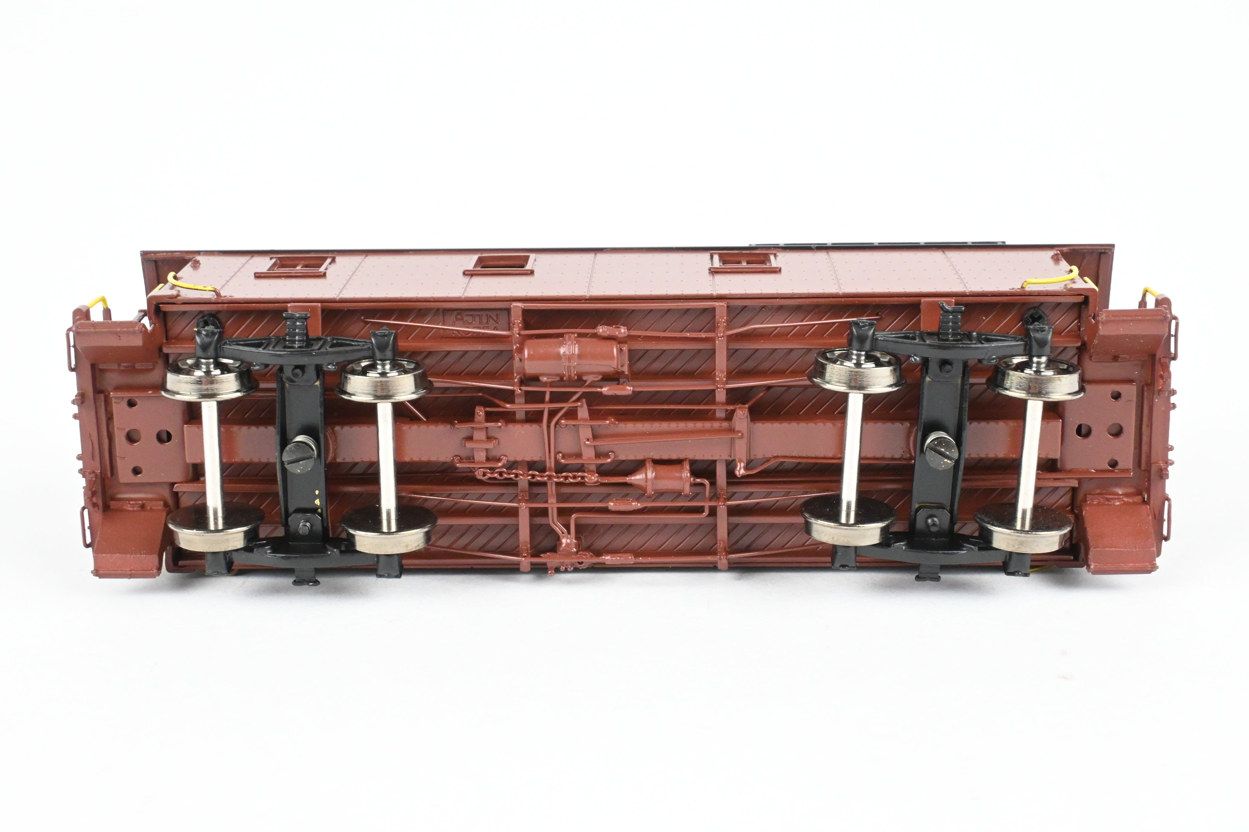 HO Brass OMI NYC 19000 Series Factory-Painted Unlettered Plywood Caboose Model