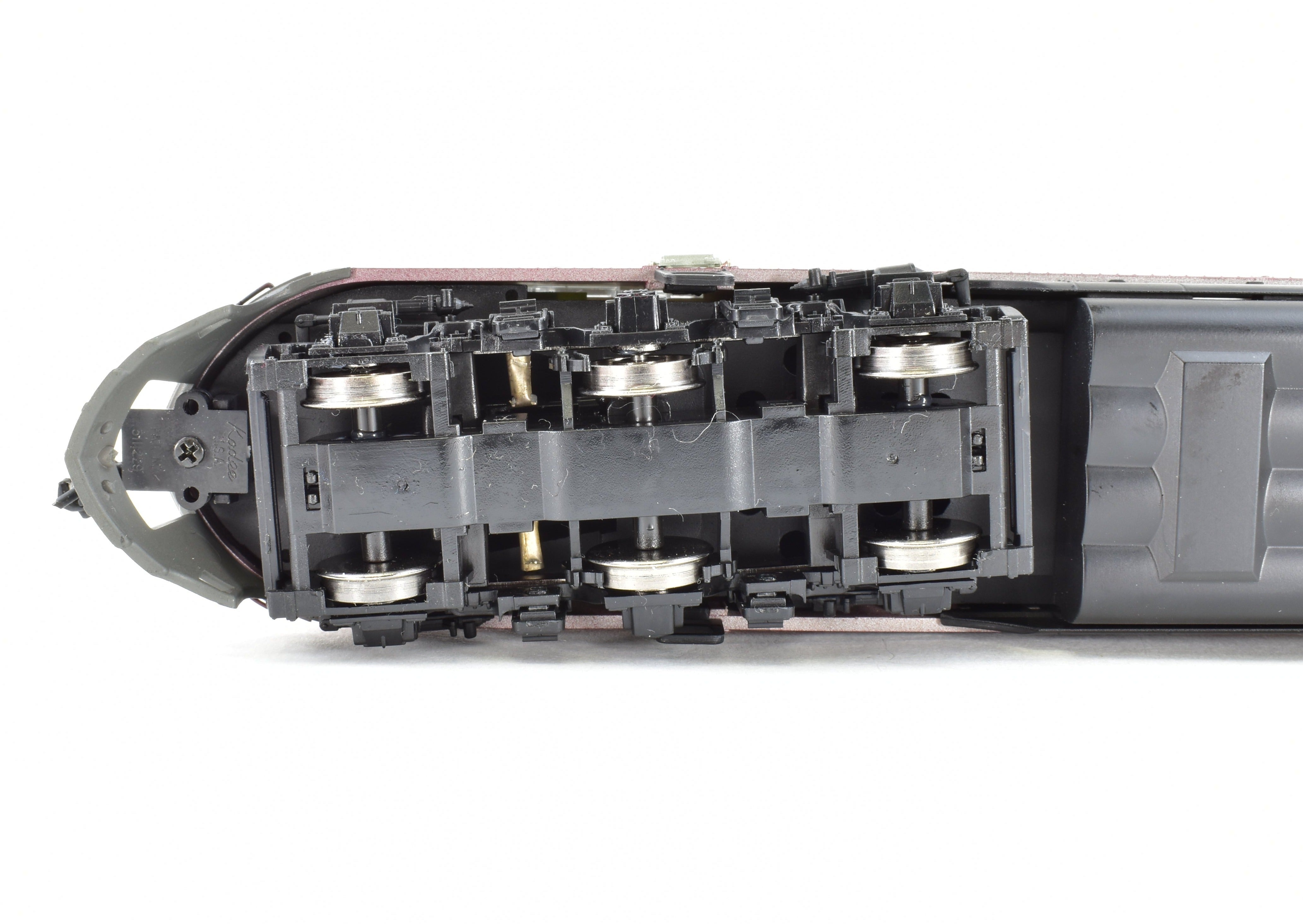 Broadway Limited Imports MILW Milwaukee Road E6A/A Set with QSI DCC, Sound & Spare Parts