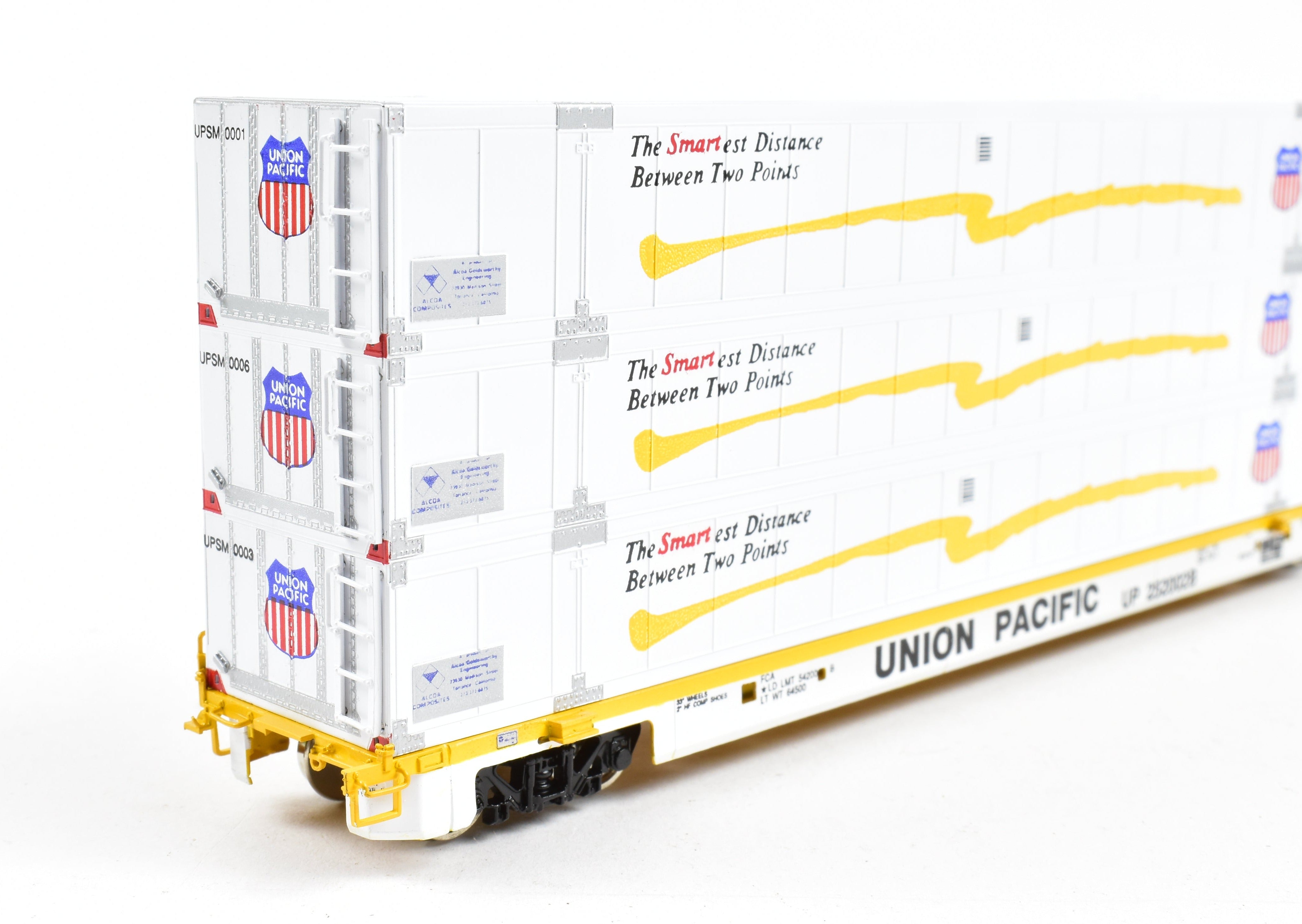 HO Brass Union Pacific Triple Stack Smart Car No. 252002A/B by Overland Models