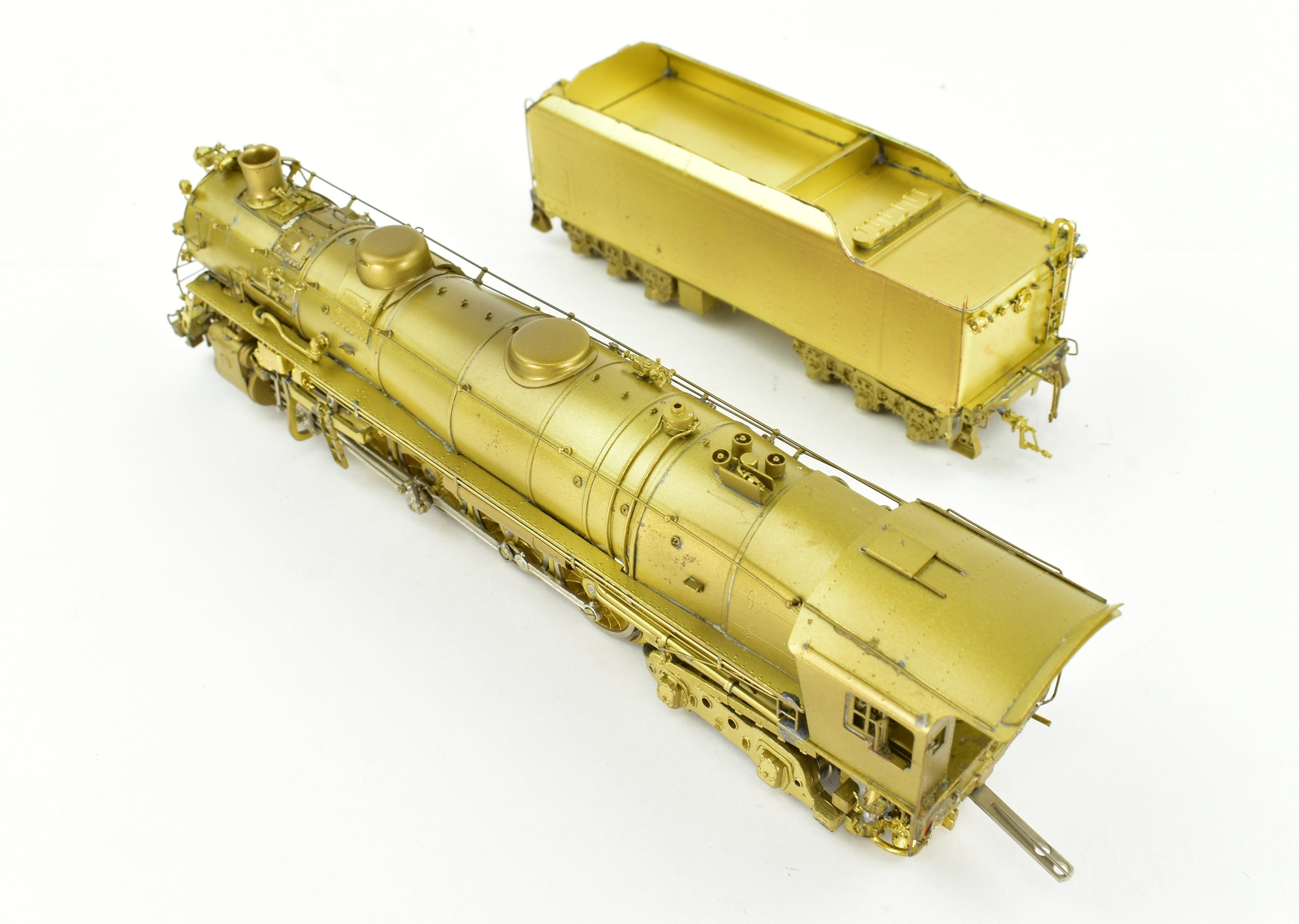 High - Quality HO Scale Brass Model Train Key Imports Classic NP - Northern Pacific Class A - 1 4 - 8 - 4 Steam Locomotive No. 2626