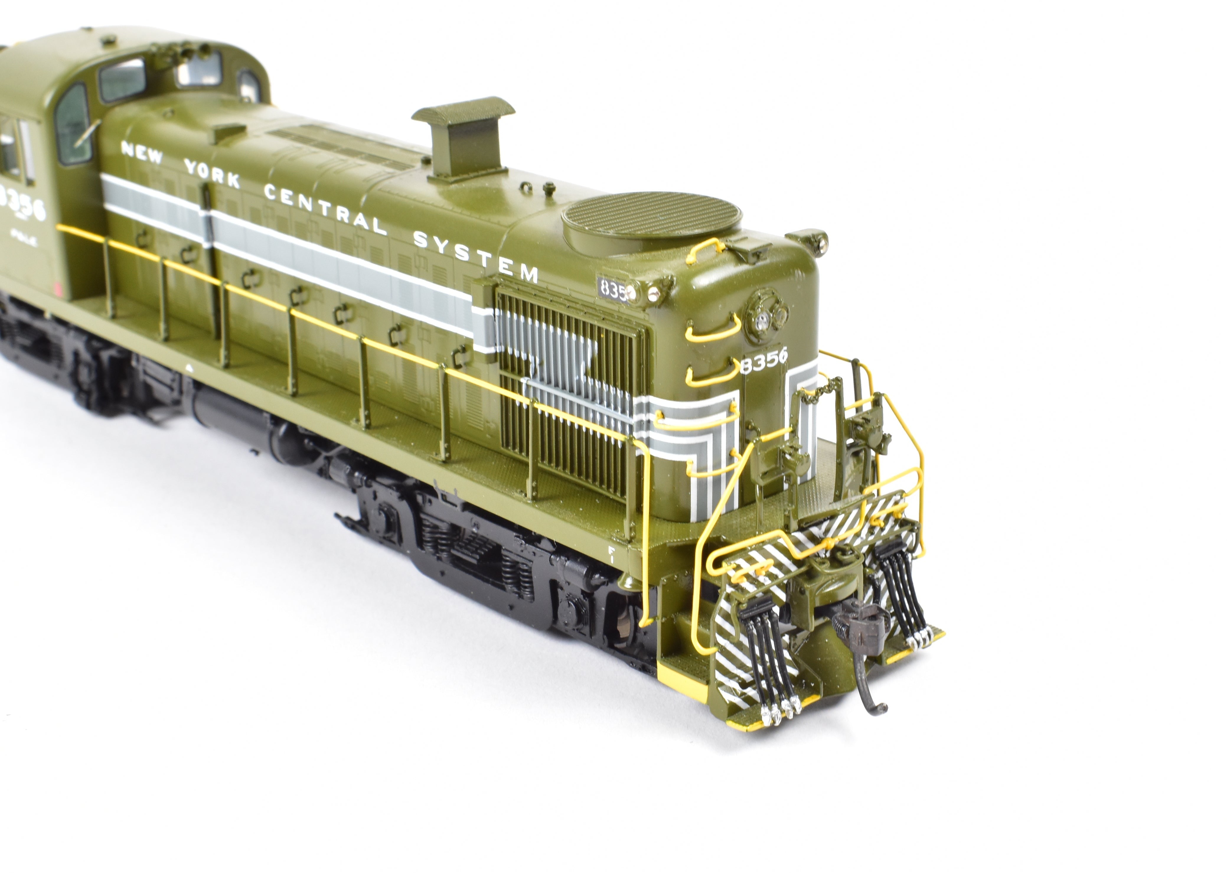 HO Scale Brass OMI P&LE RS-3 #8356 Olive Green DCC-Equipped Model