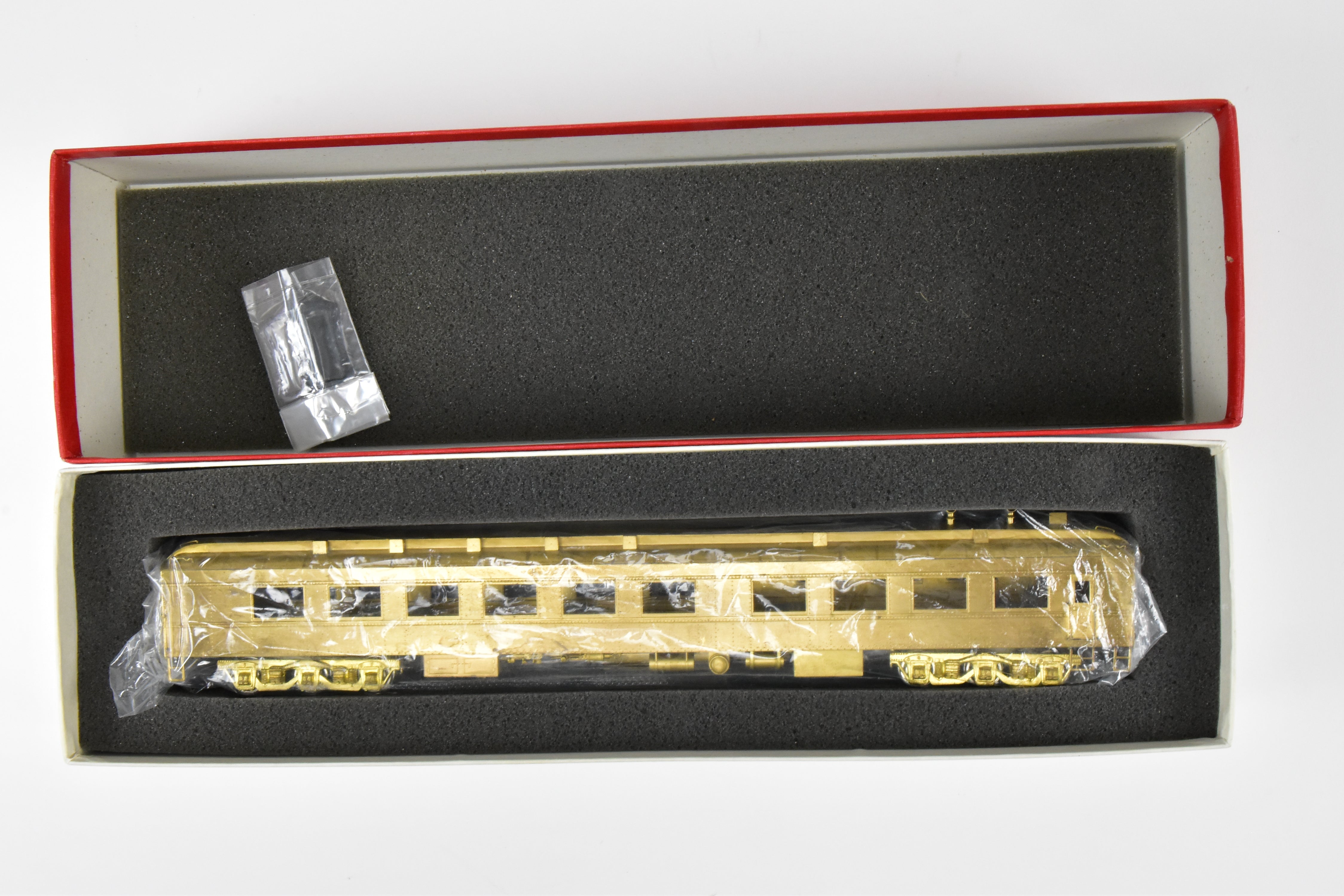 HO Brass UP - Union Pacific 77' Pullman Standard HW #376 Diner by S. Soho & Co
