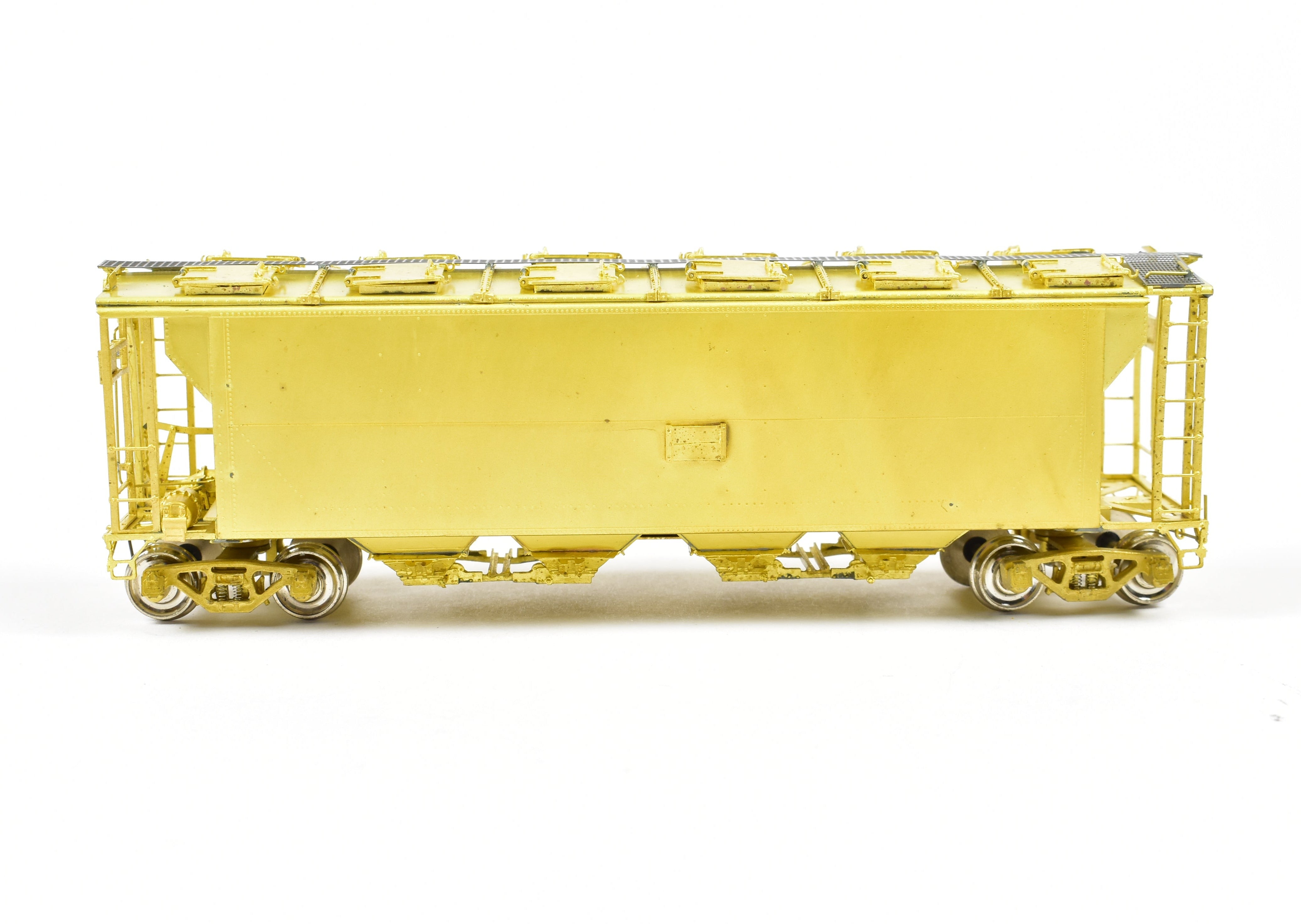 OMI HO Brass CNR Canadian National Railway 12-Hatch Slab Side Covered Hopper