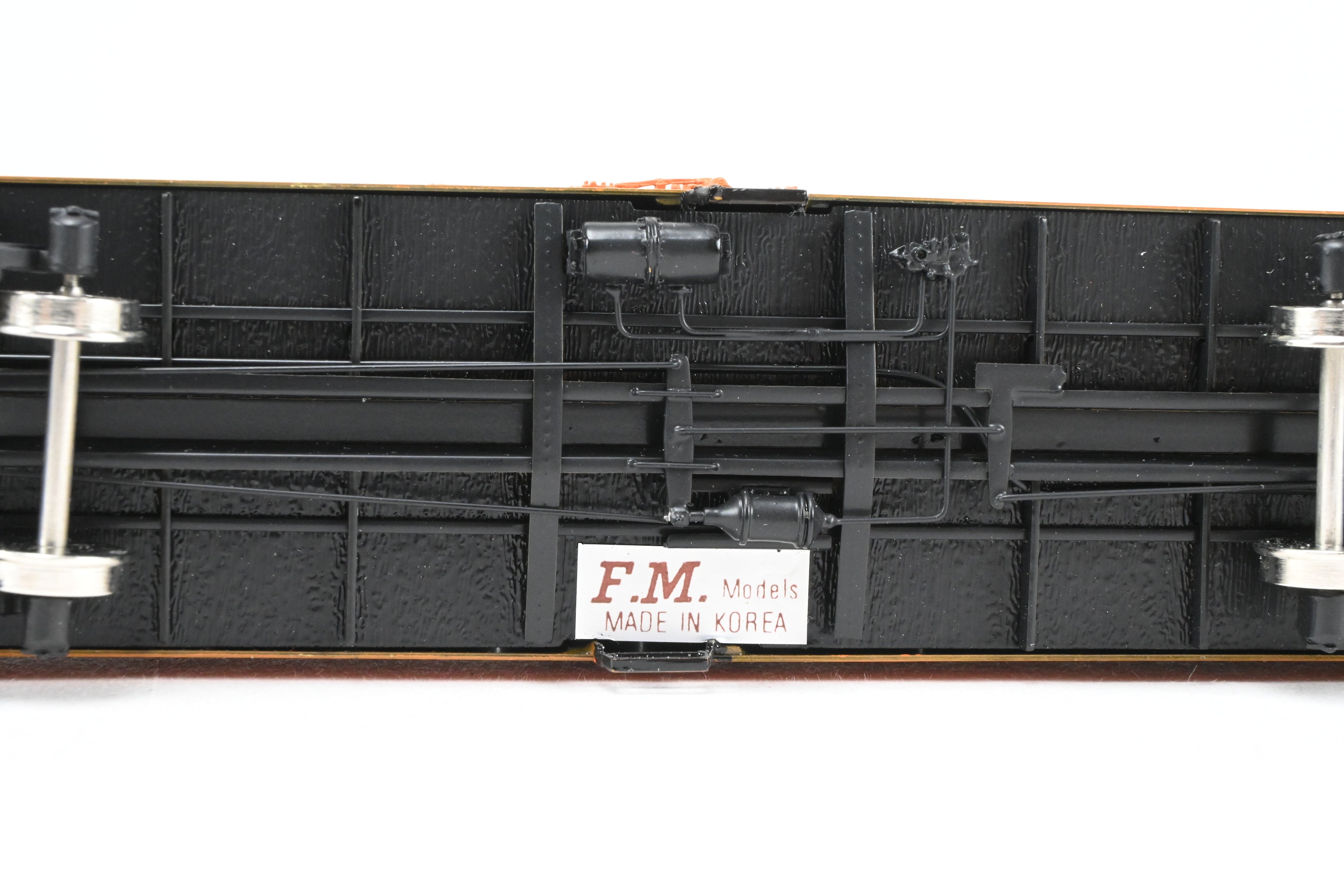 High - Quality HO Scale Brass CIL - Challenger Imports PFE - Pacific Fruit Express R - 40 - 25 Refrigerator Car Model, FP #2627