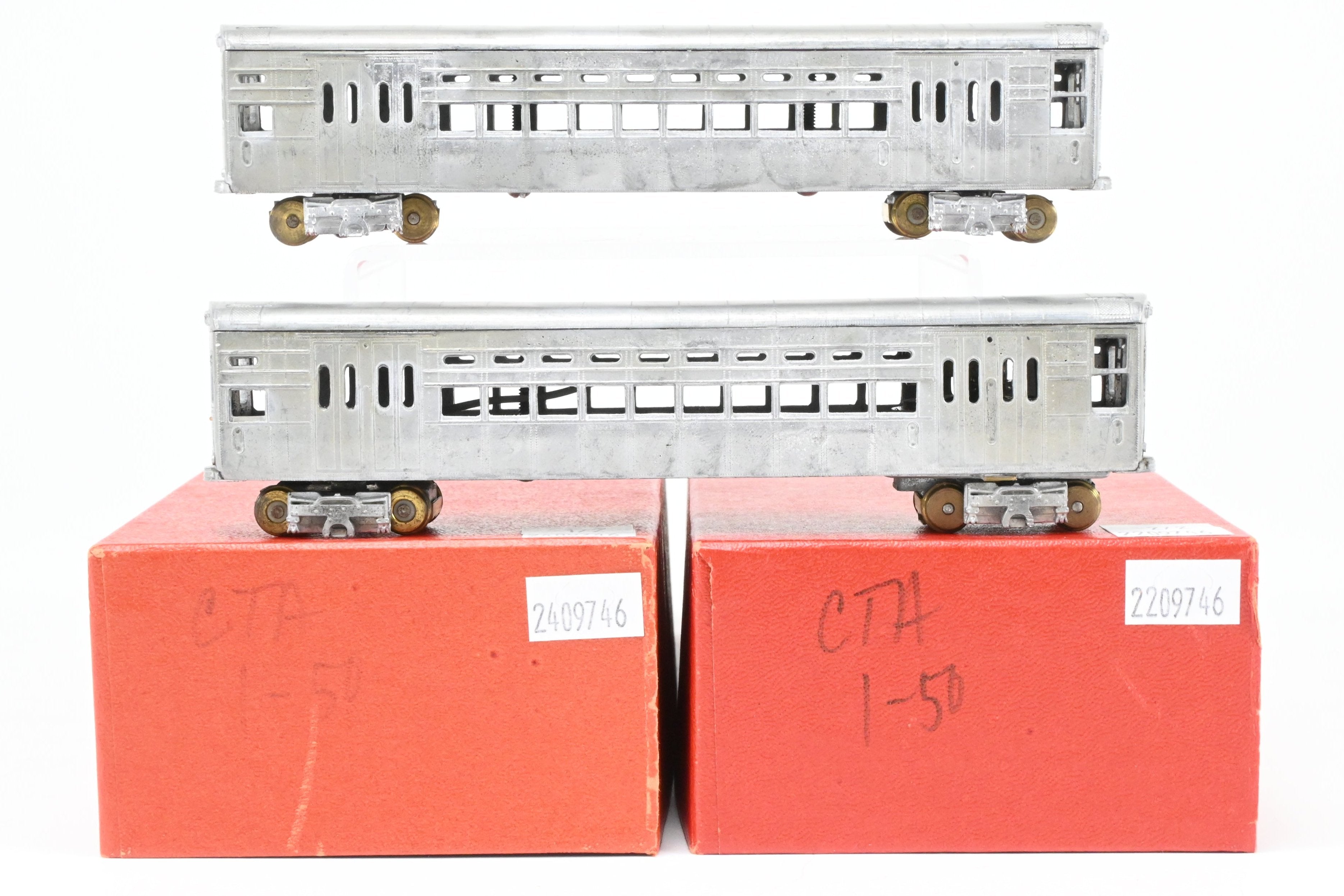 HO Scale Diecast Model Train Set - Chicago Transit Authority 1 - 50 Series Rapid Transit L Two - Car Set by MTS Imports