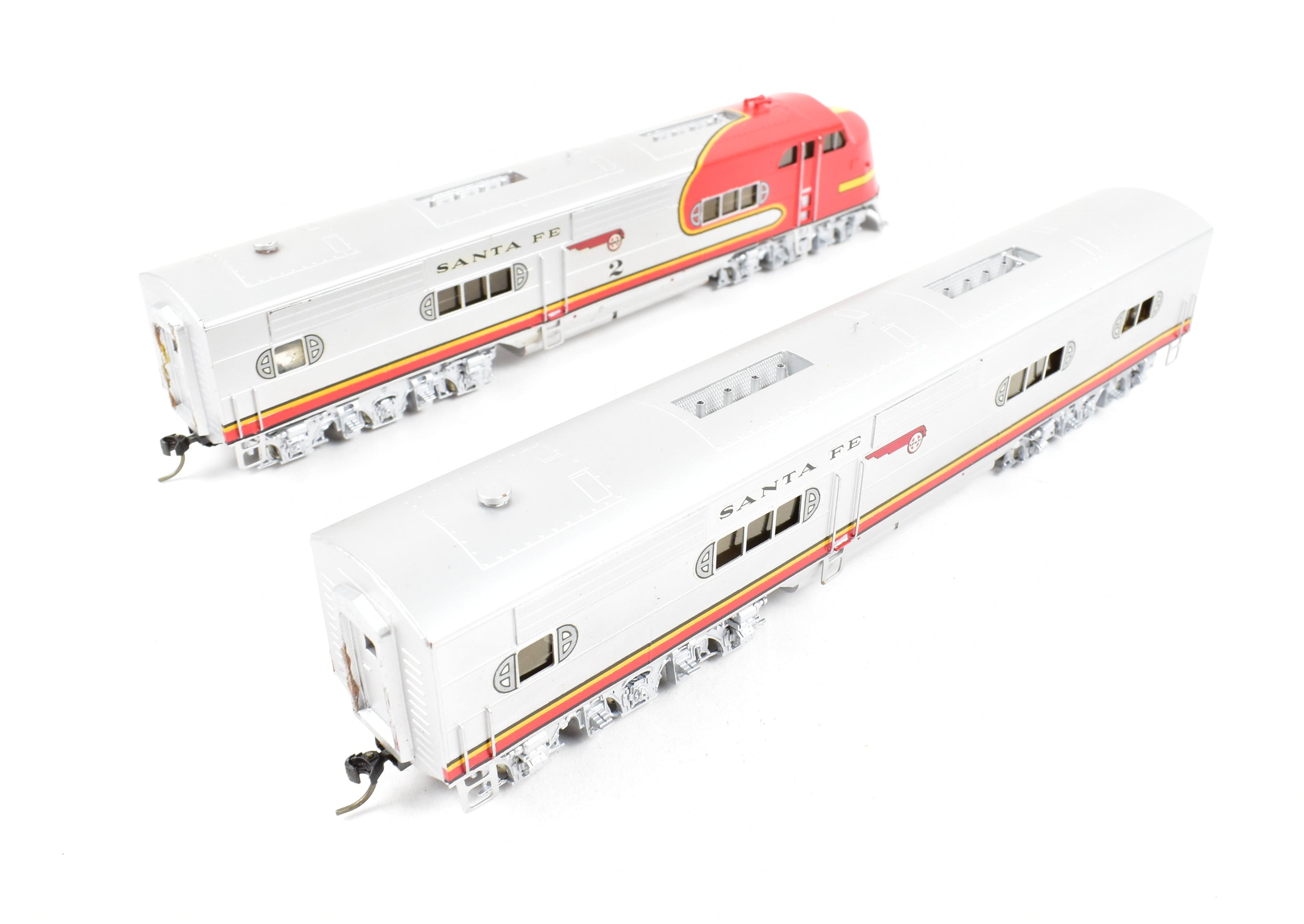 HO Scale Brass Hallmark Model Train Sets - ATSF Santa Fe EMC E - 1 A/B Powered Set with Upgraded Drives and Custom Painting