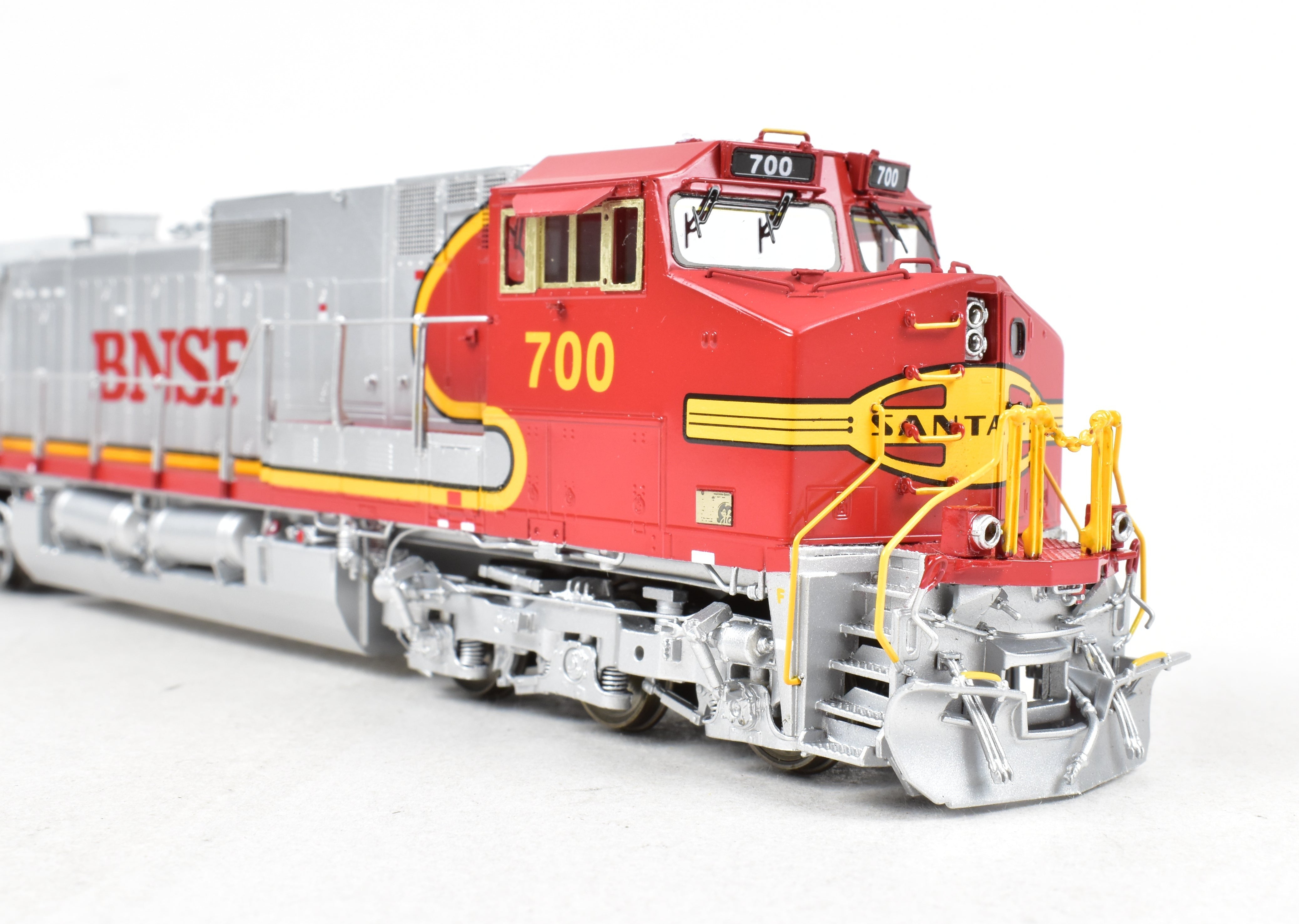 Brass OMI GE C44 - 9W FP #700 BNSF Burlington Northern Santa Fe Model