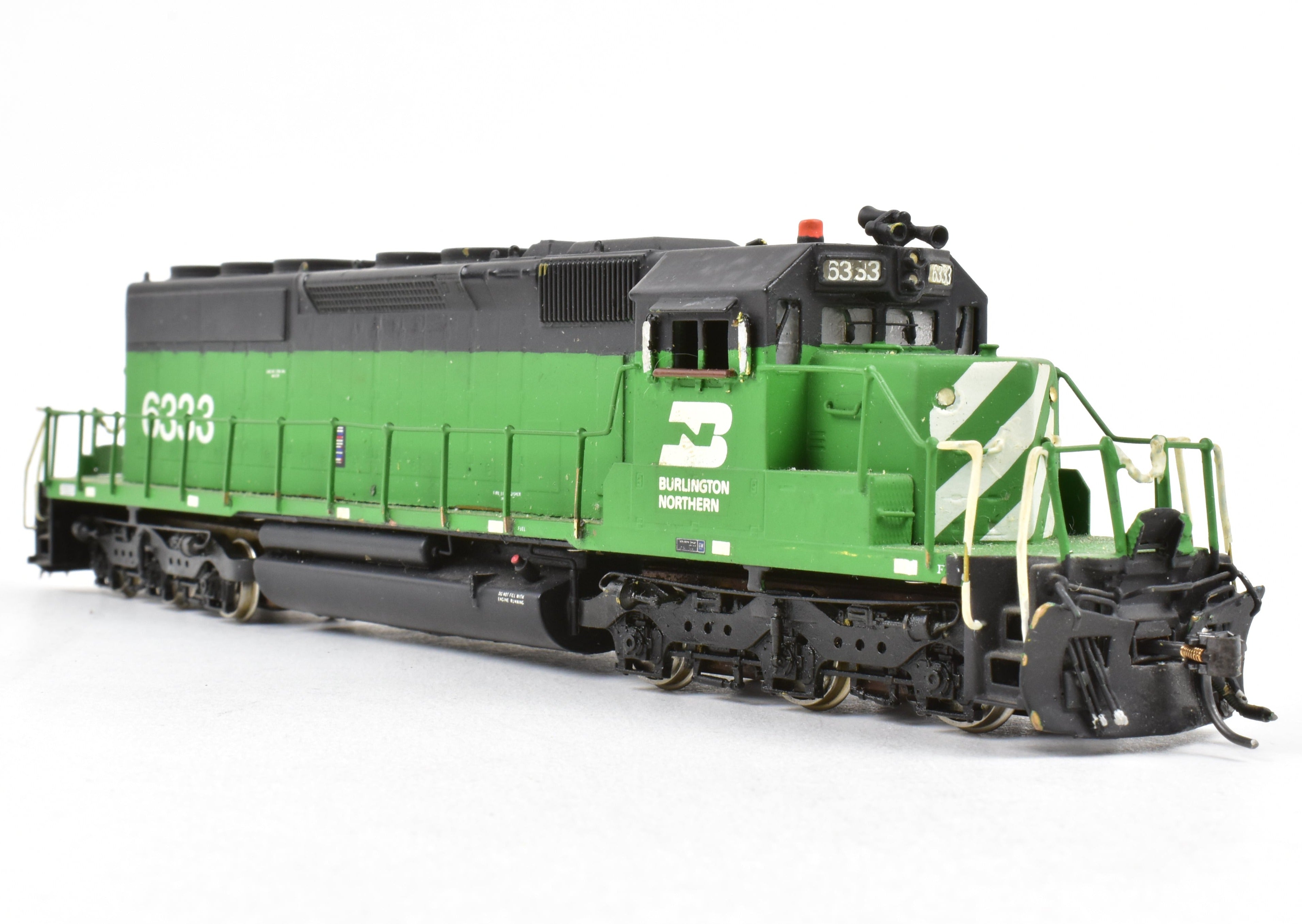 HO Scale Brass Alco Models Burlington Northern EMD SD40 - 2 Diesel Locomotive with Custom Painting and Incorrect Packaging Box