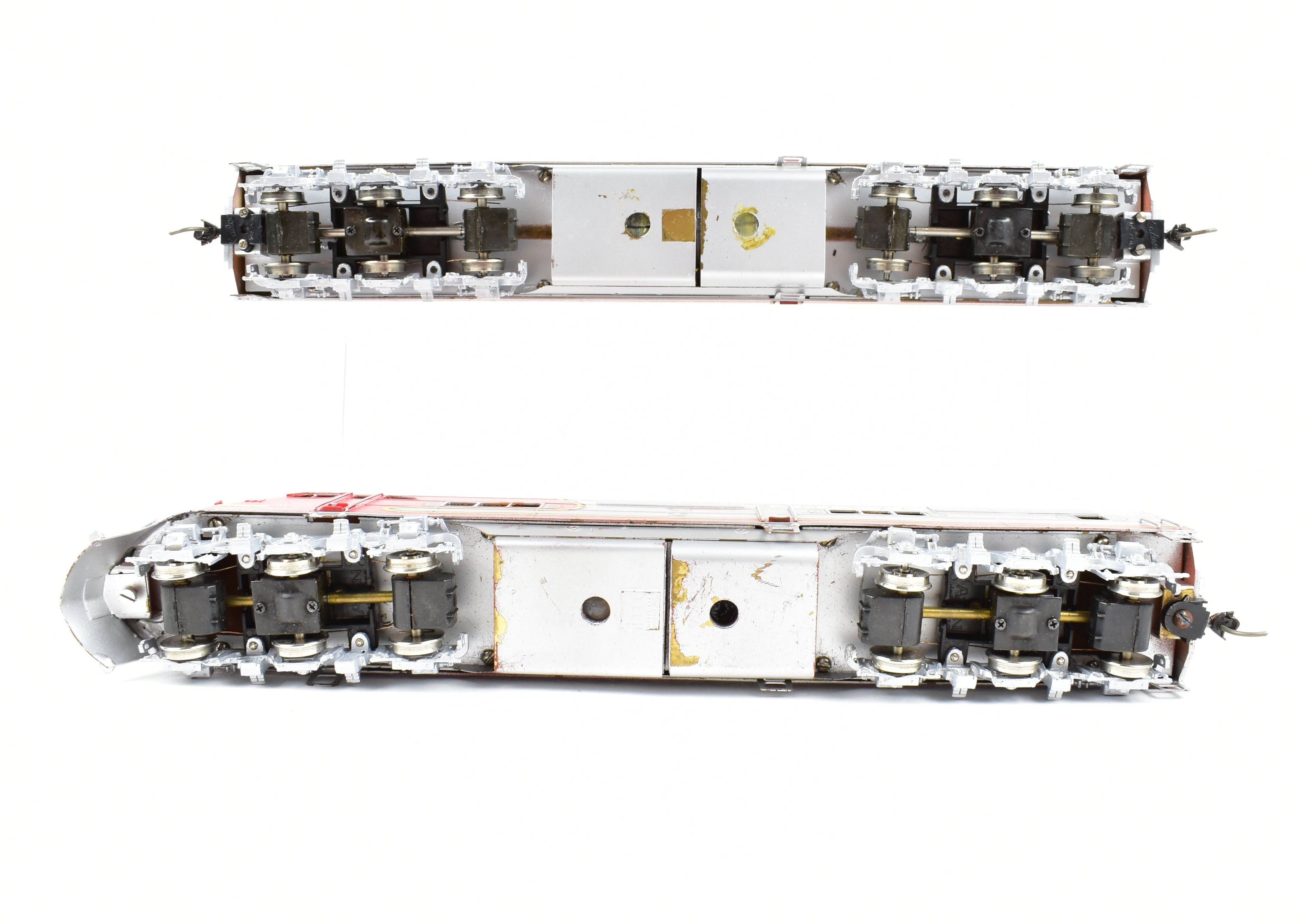 HO Scale Brass Hallmark Model Train Sets - ATSF Santa Fe EMC E - 1 A/B Powered Set with Upgraded Drives and Custom Painting