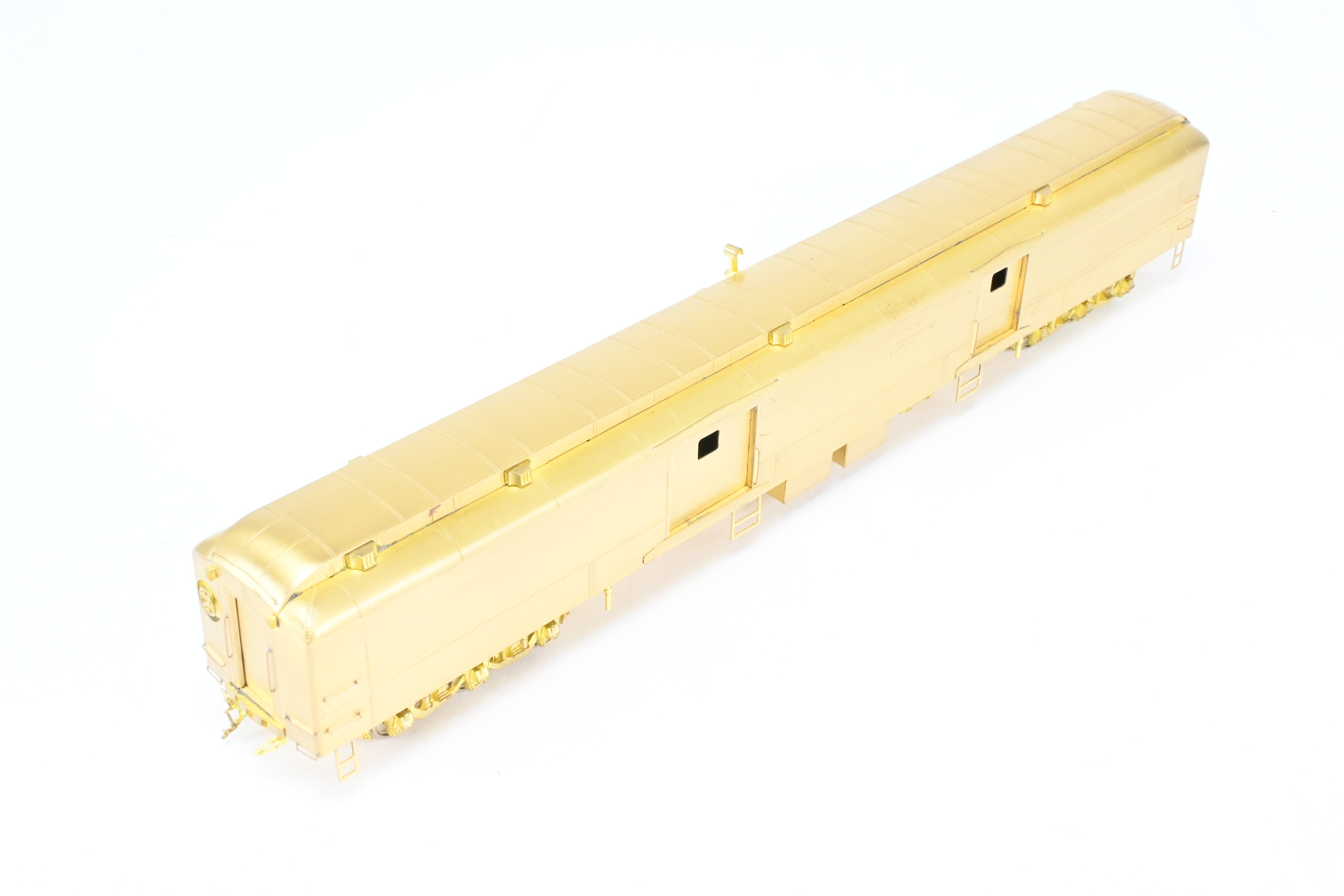 HO Scale Brass Cascade Models Great Northern Modernized Baggage Car with Round Ends and Steel Doors, Models #475 - 486