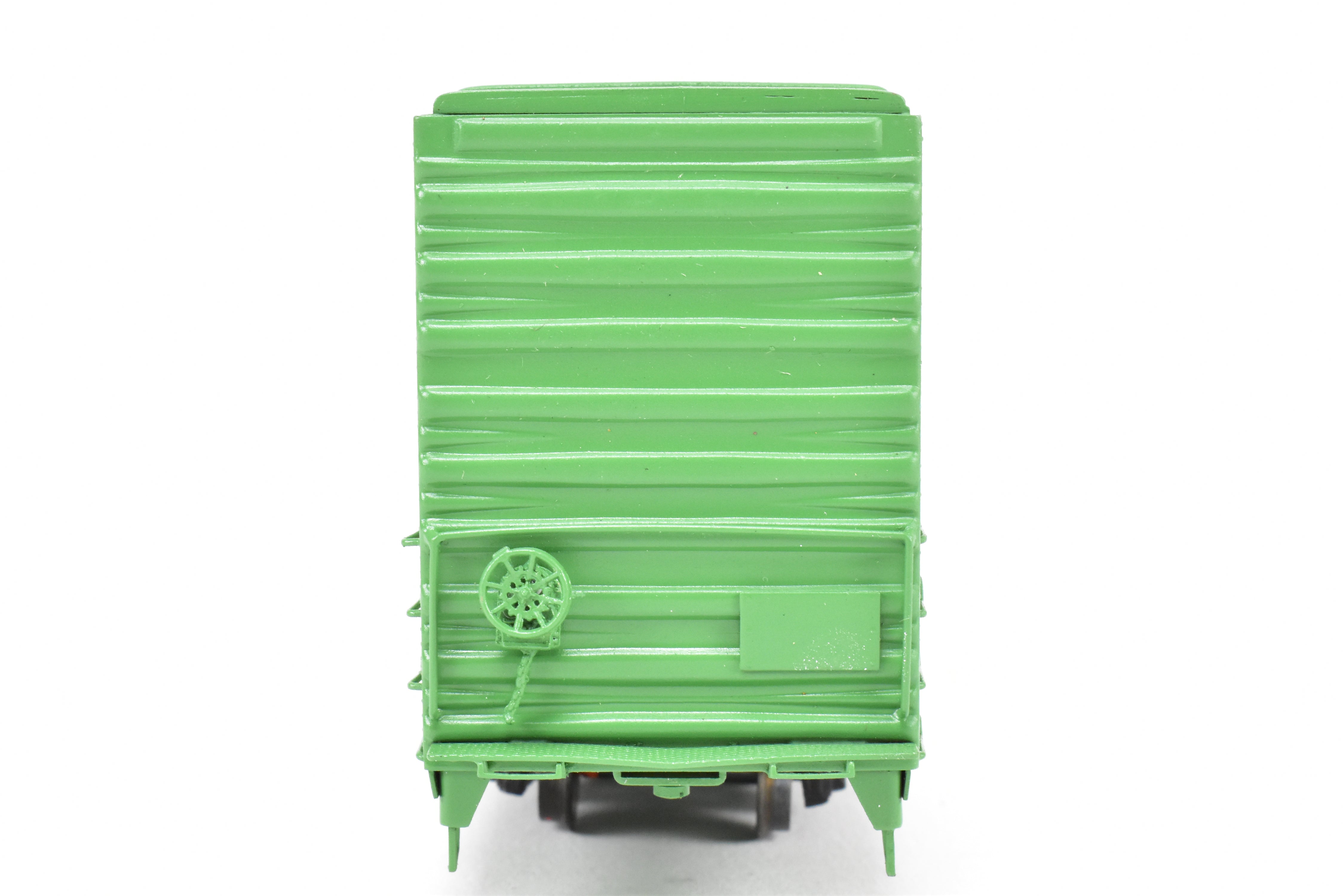 HO Scale Brass Model Trains - Detroit Toledo & Ironton (DT&I) 86 Foot High - Cube Boxcar, Custom - Painted in Lime Green, Model Number CP DT&I 26201