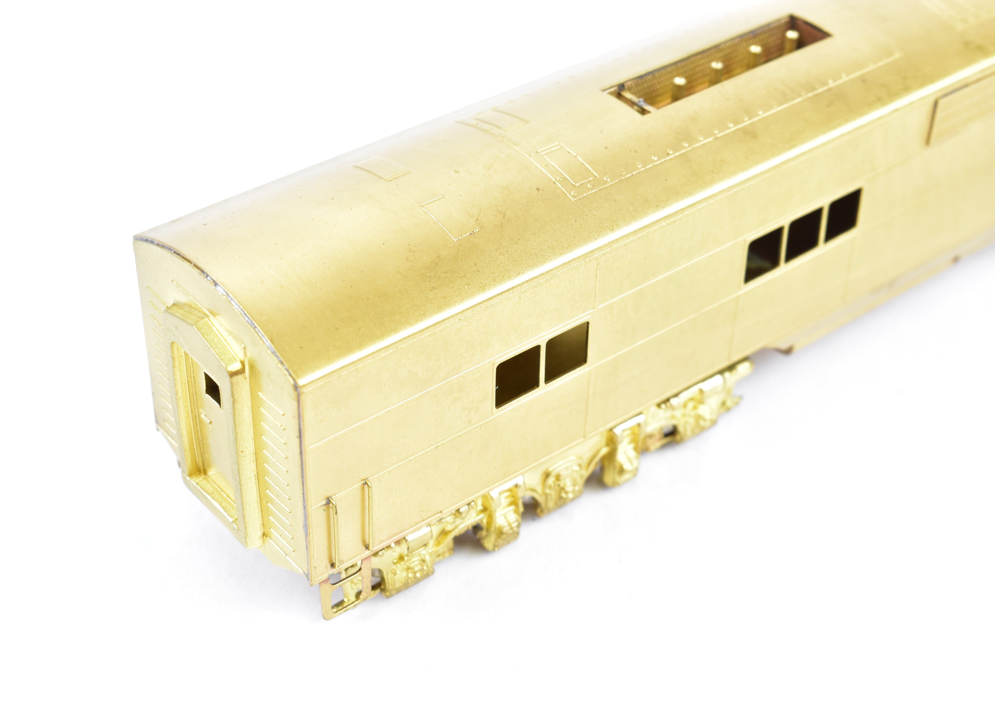 HO Scale Brass Hallmark Model Railroad Set - Various Roads EMC E - 1 A/B Set, Powered A Unit and Unpowered B Unit
