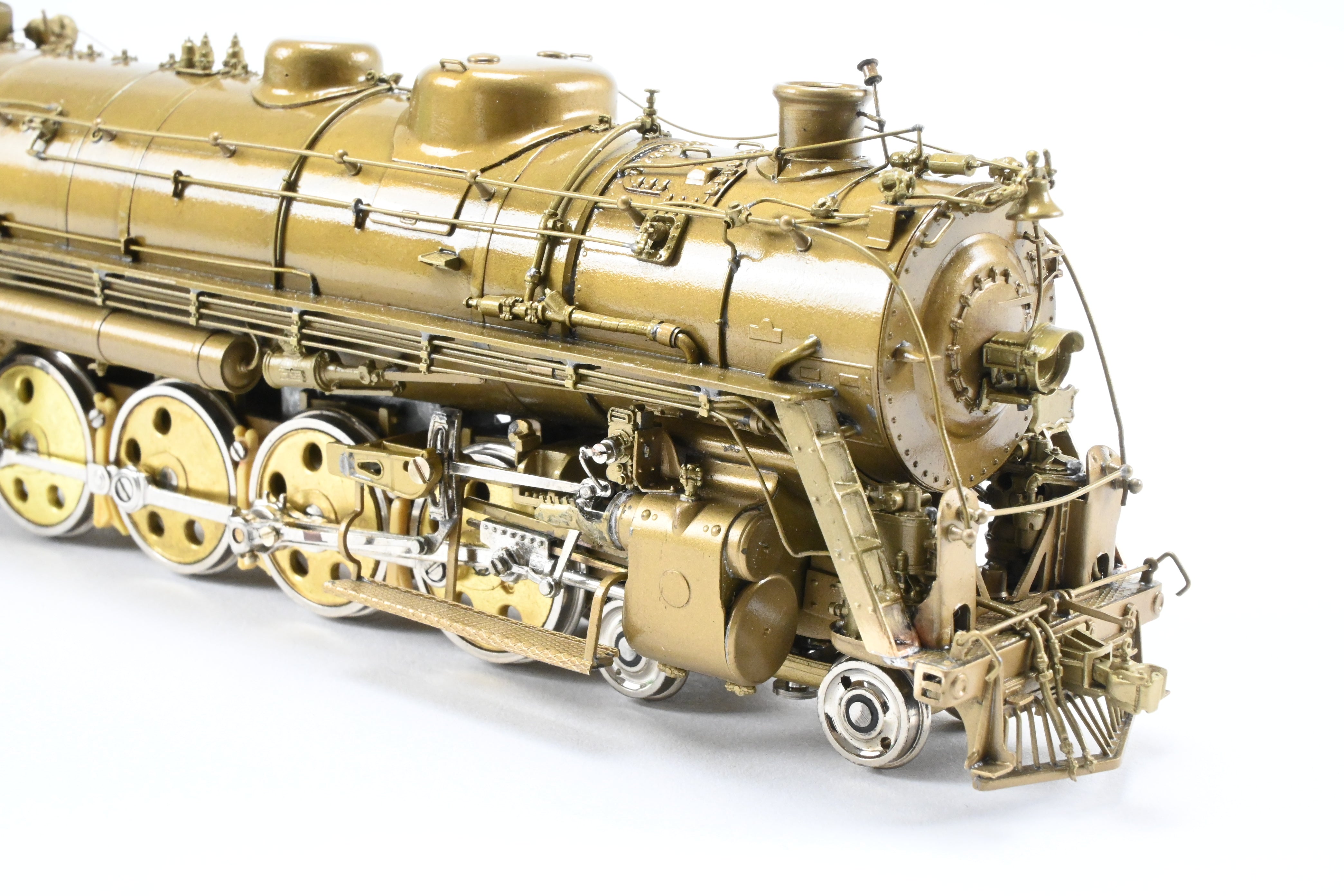 HO Scale Brass Model Train - Overland Models SLSF - Frisco 4300 4-8-2 Mountain Locomotive with Sagami Replacement Can Motor