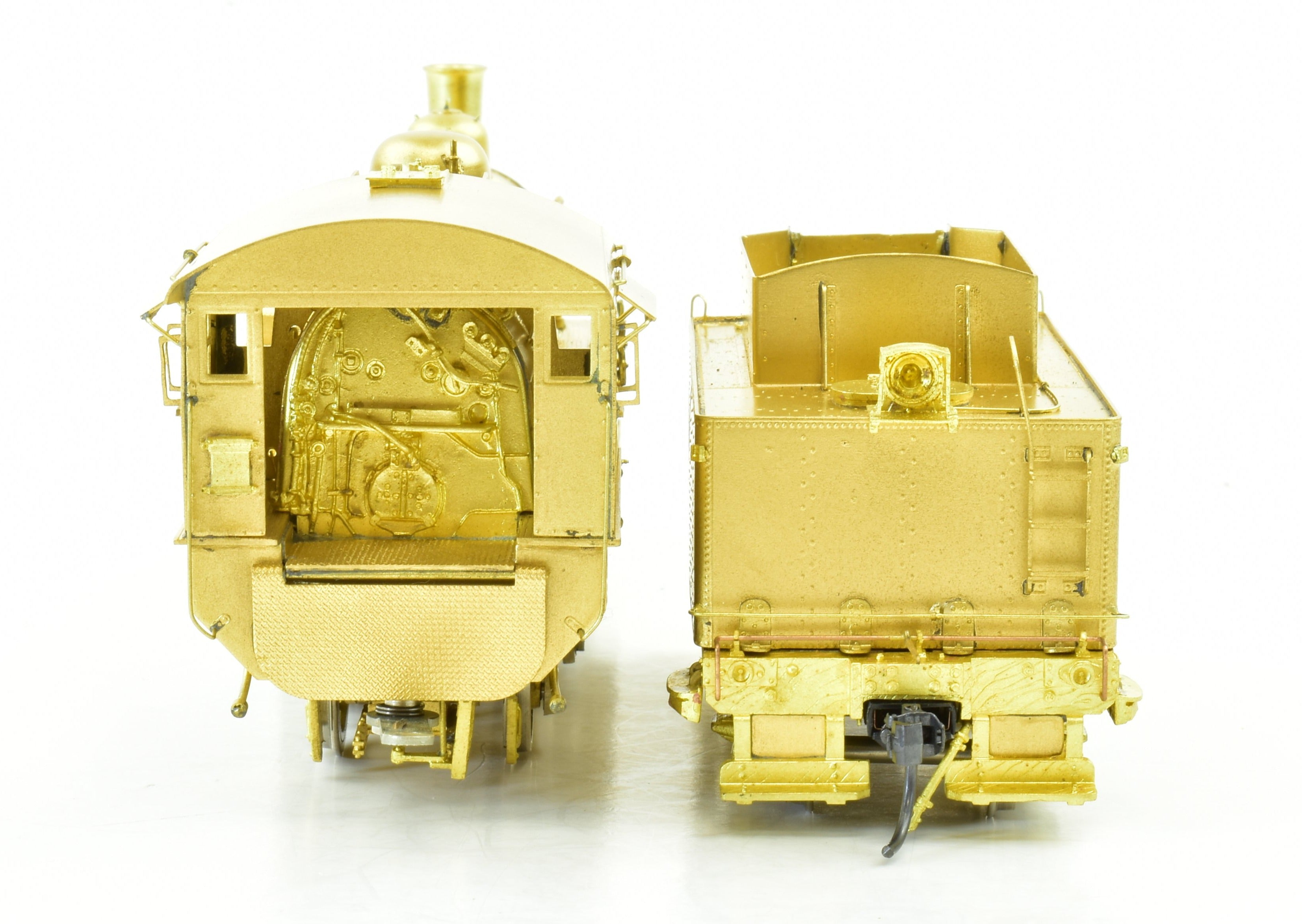 HO Scale Brass Model Train Engine - W&R Enterprises NP Northern Pacific Y - 2 2 - 8 - 0 Steam Locomotive