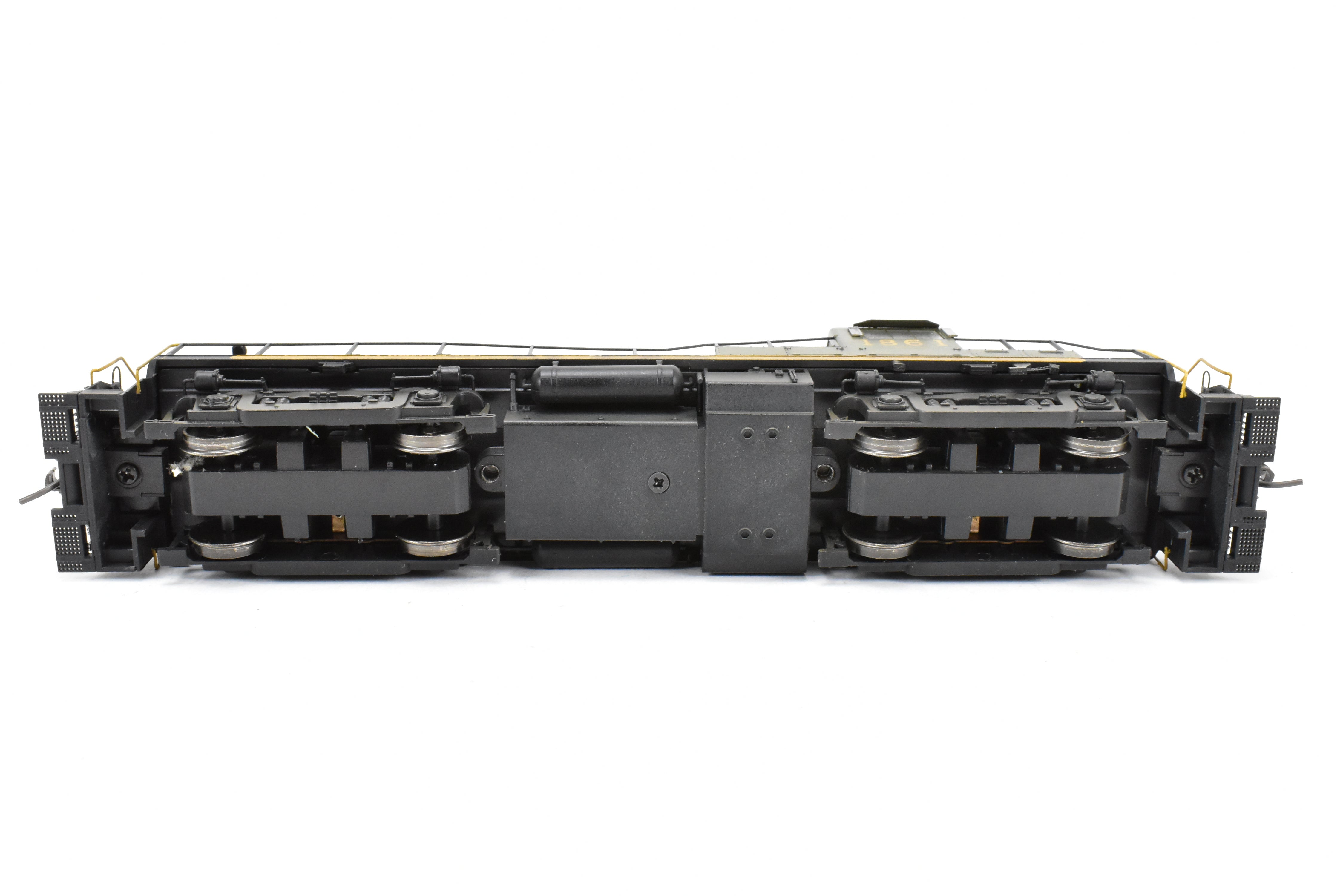Bowser Executive Line GTW Grand Trunk Alco RS-3 Phase III, ESU DCC & Sound, #1861 Weathered