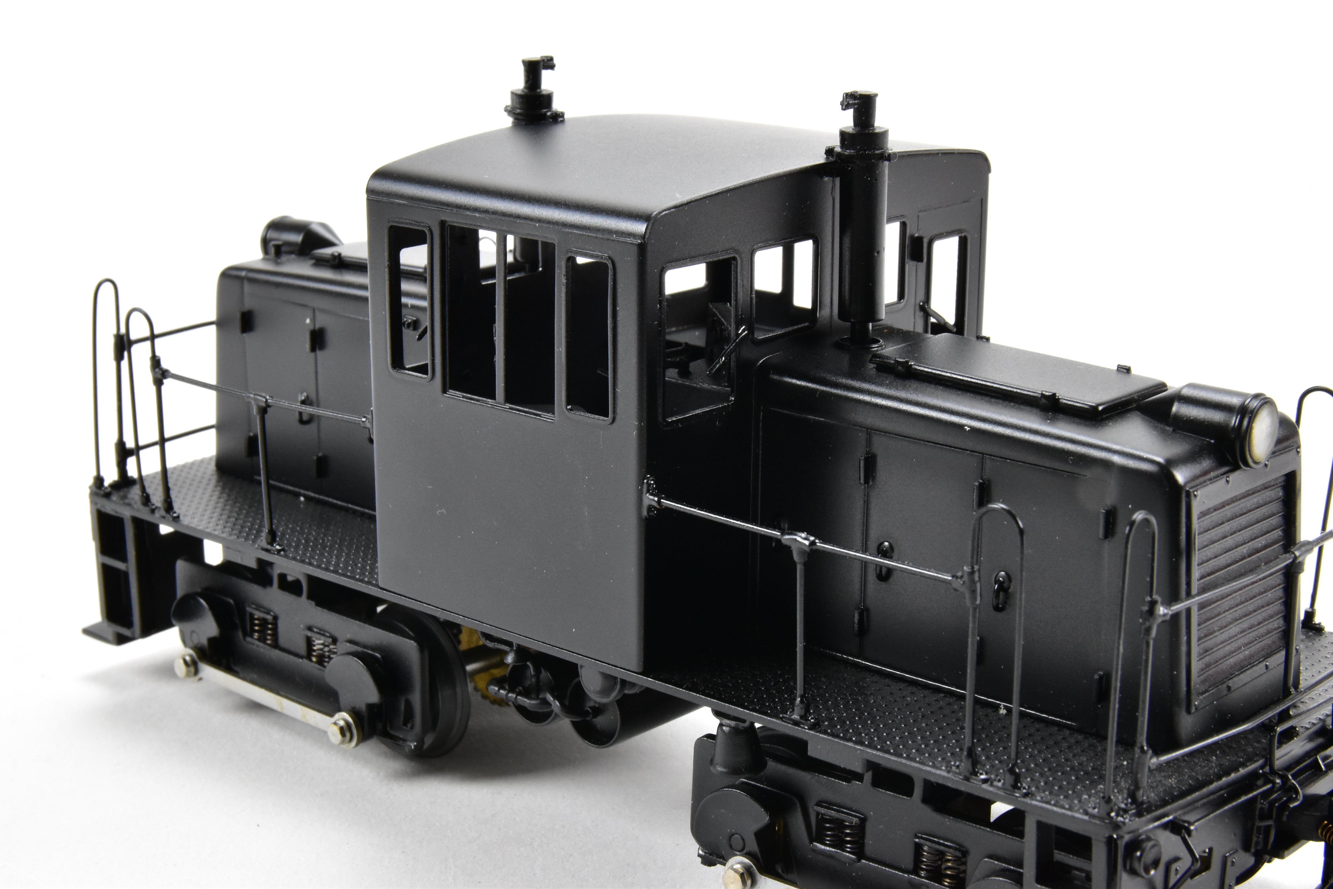 O Scale 1:48th Brass RYM - Rich Yoder Models 45 Ton Side-Rod Diesel FP in Glossy Black, Unlettered, Ideal for Shortline/Industrial Switching