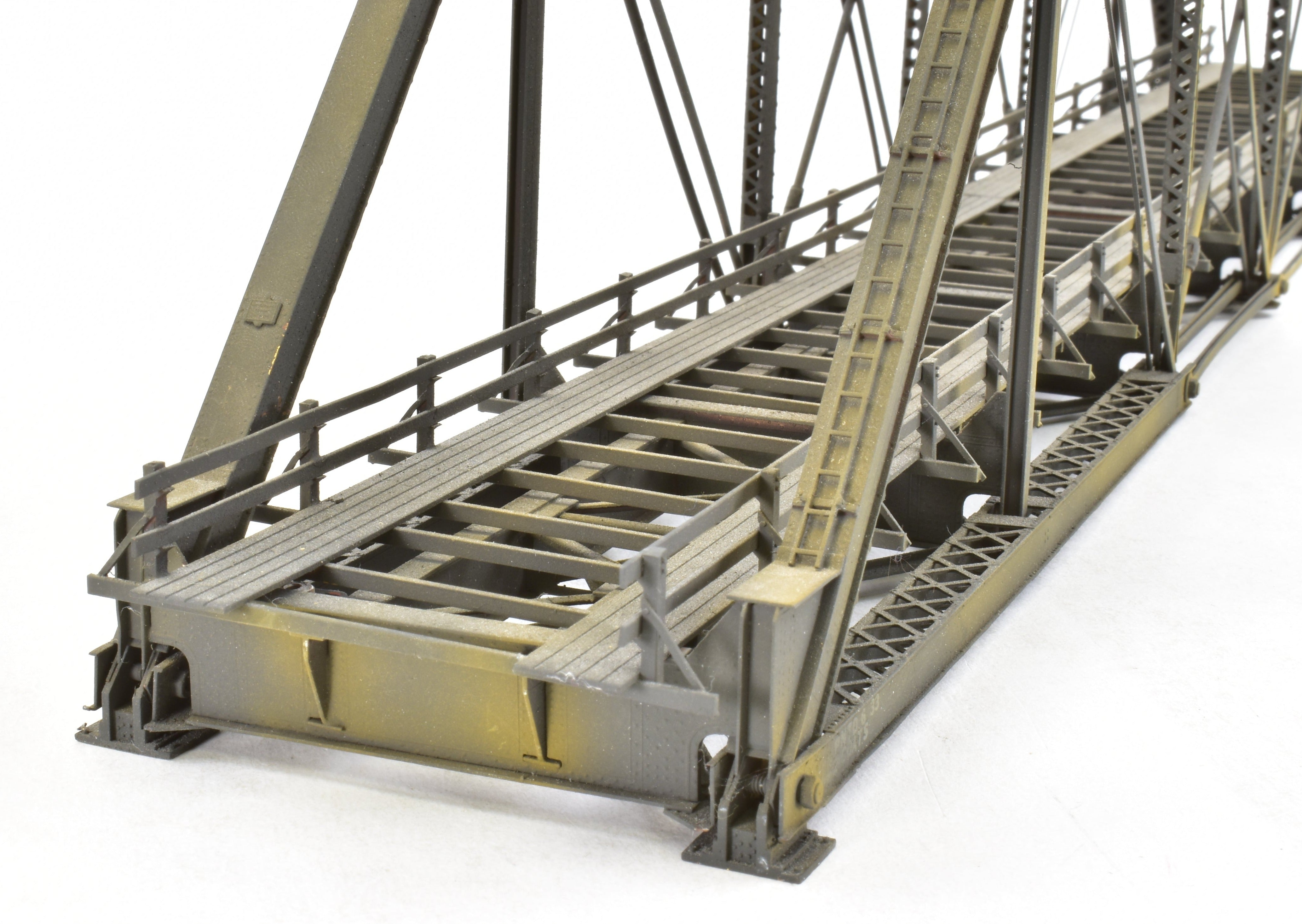 HO Scale Brass OMI - Overland Models, Inc 167-Foot Pin Connected Bridge for Various Roads in CP Black Color Model Train Accessory