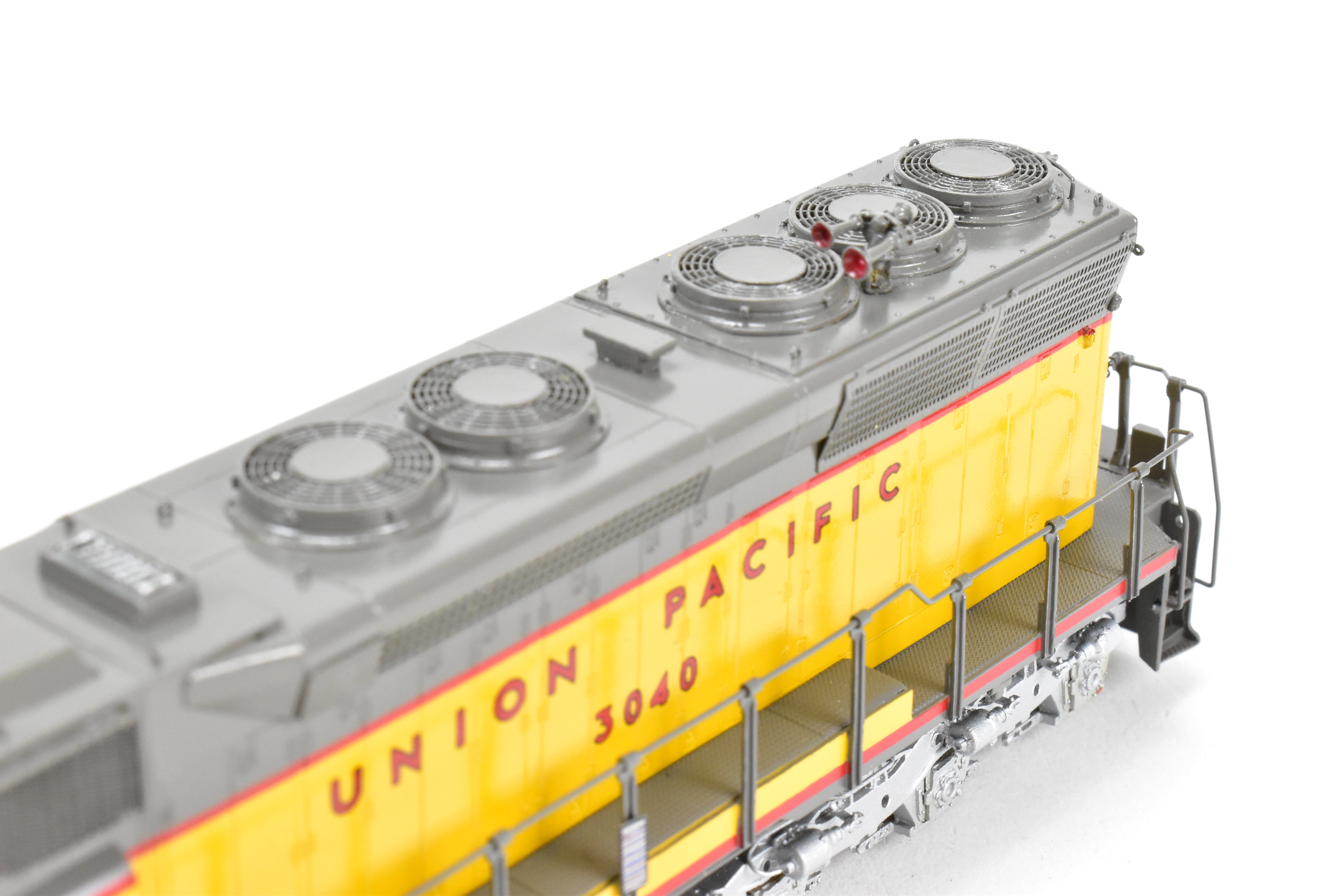HO Scale Brass Model Train - Overland Models Inc. Union Pacific EMD SD40X Locomotives Nos. 3040 - 3045 with Flared Radiators, Featuring CP #3040