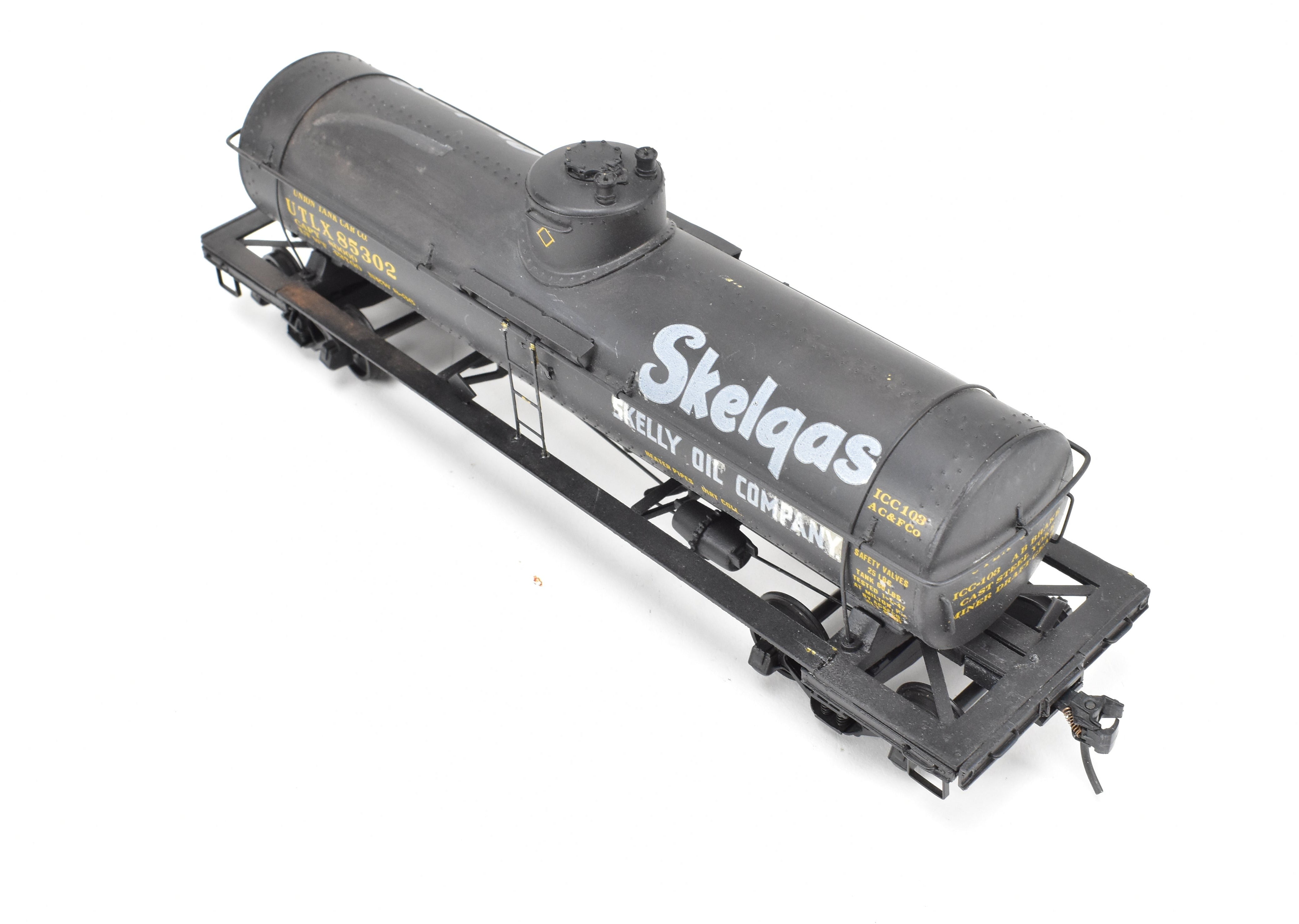 O Scale Custom-Painted Brass Single-Dome Tank Car for Skelly Oil Co.