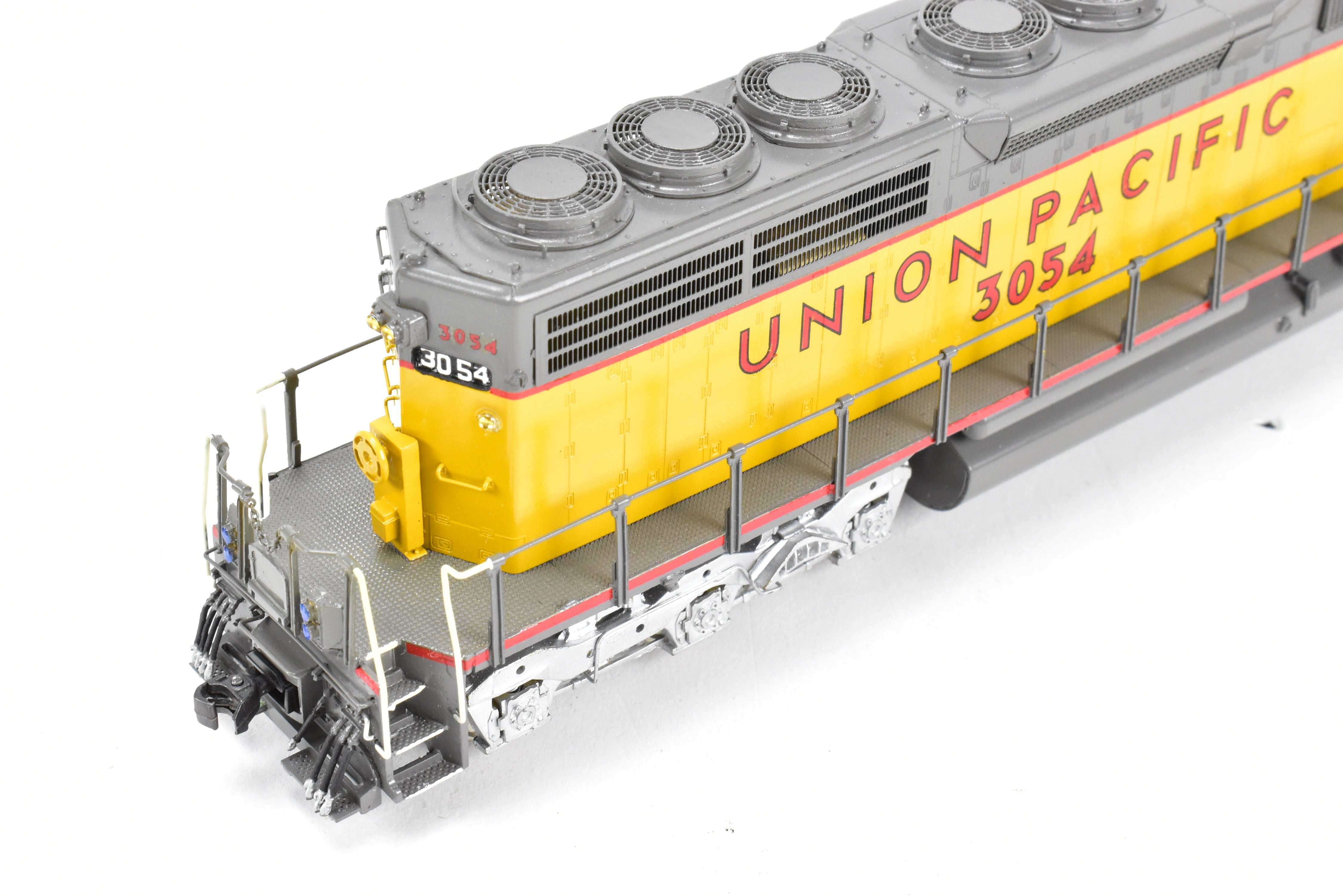 HO Scale Brass Model Train - Overland Models Inc. Union Pacific EMD SD40 Low Hood Locomotive with Dynamic Brakes, Low Mounted Brake Cylinders, Custom Painted as UP No. 3054