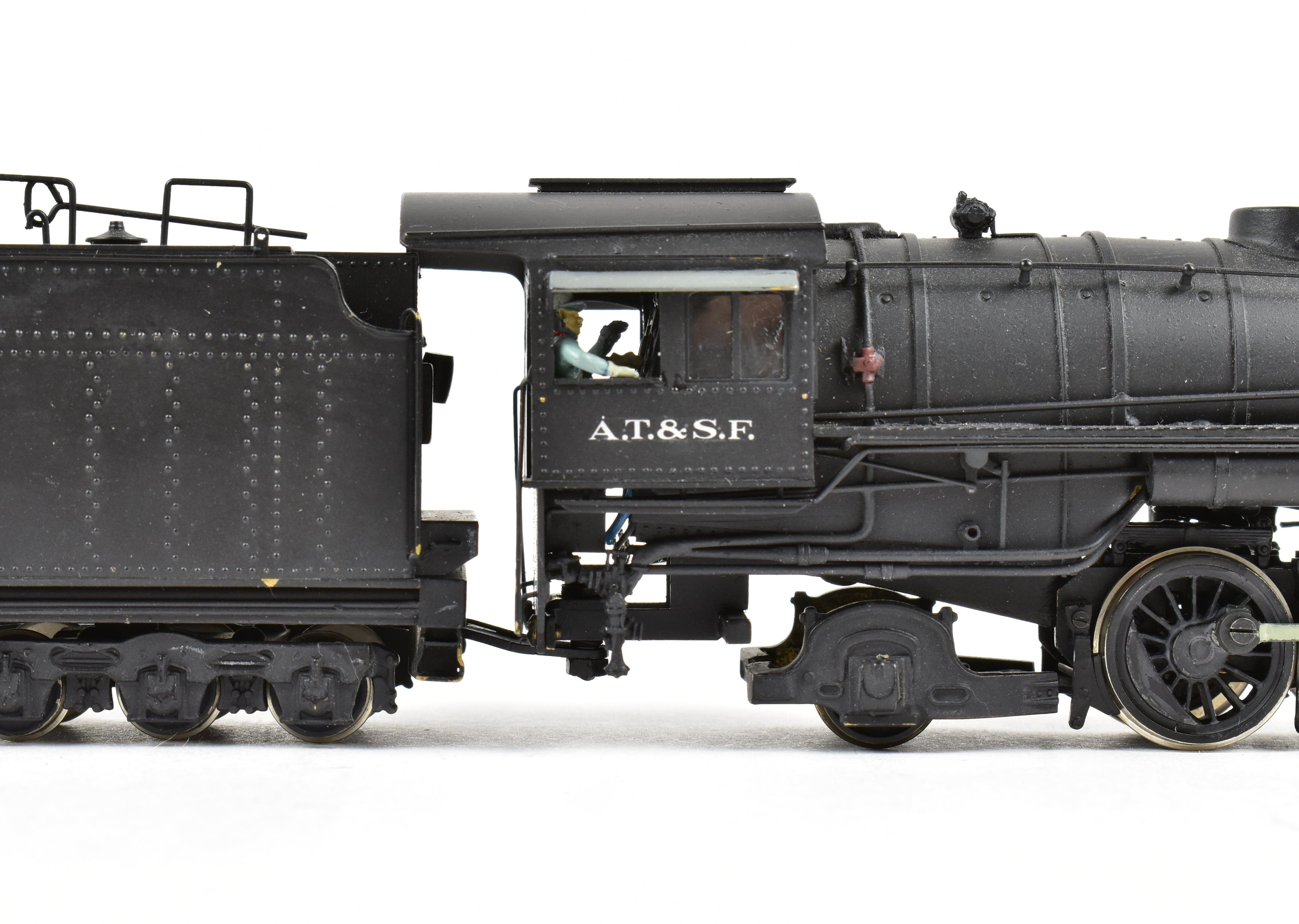 HO Scale Brass Model Train - Balboa ATSF - Santa Fe 3700 Class 4-8-2 Mountain Steam Locomotive CP #3745