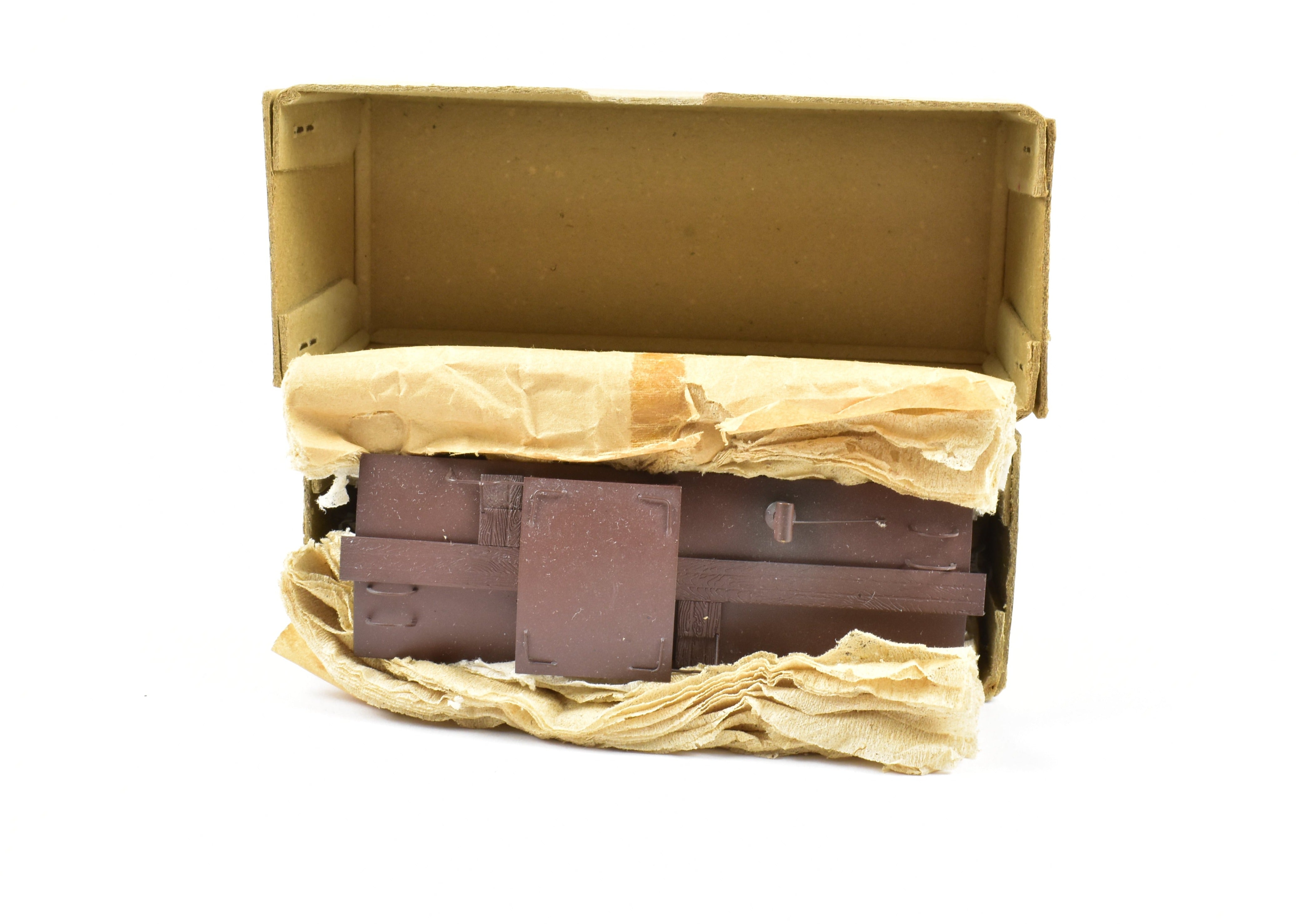 HO Scale Brass PFM - United Custom - Painted Northern Pacific Wood Caboose Model for Train Enthusiasts