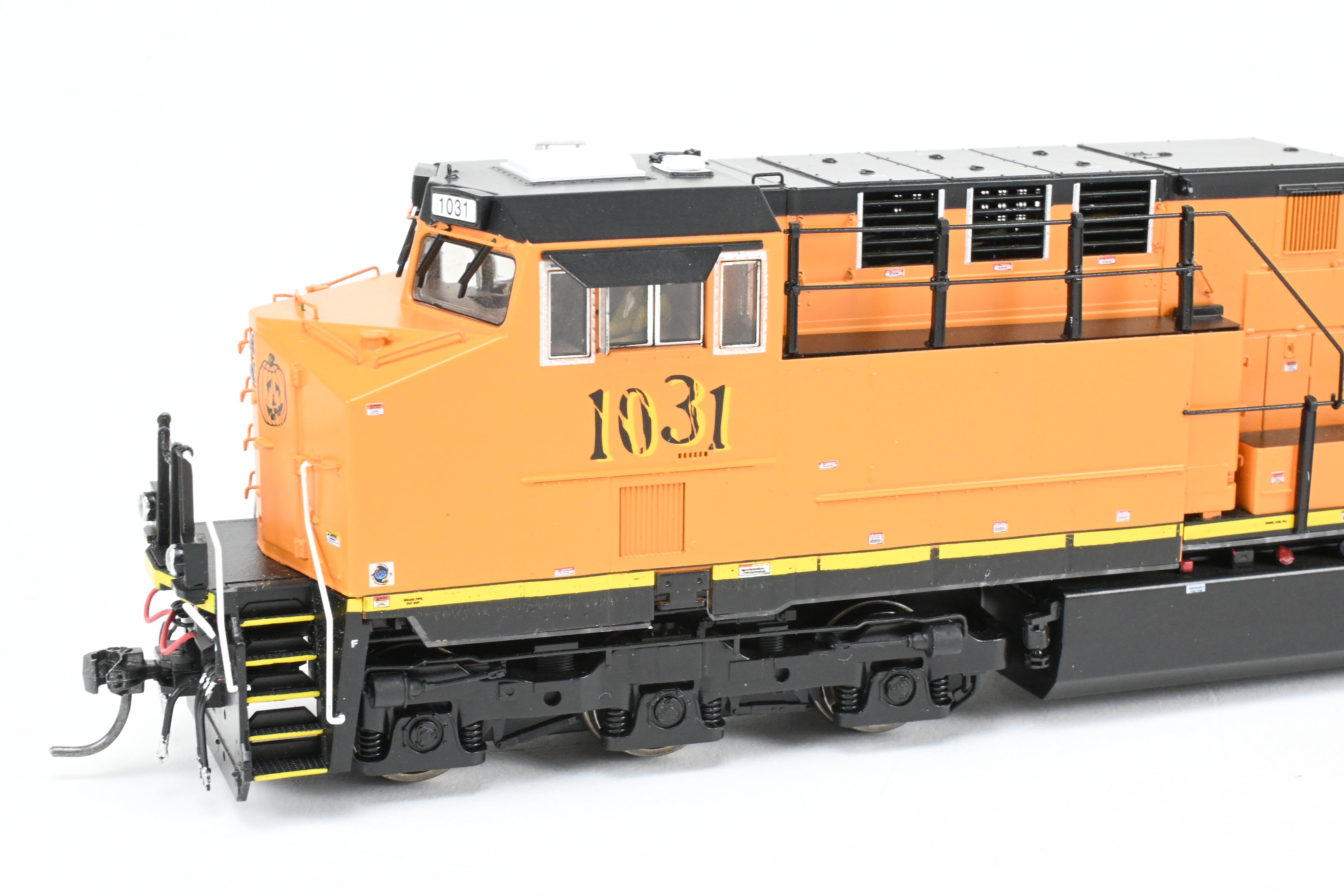 MTH Mike's Train House Halloween ES44AC 1031 with Proto-Sound 3.0/DCC