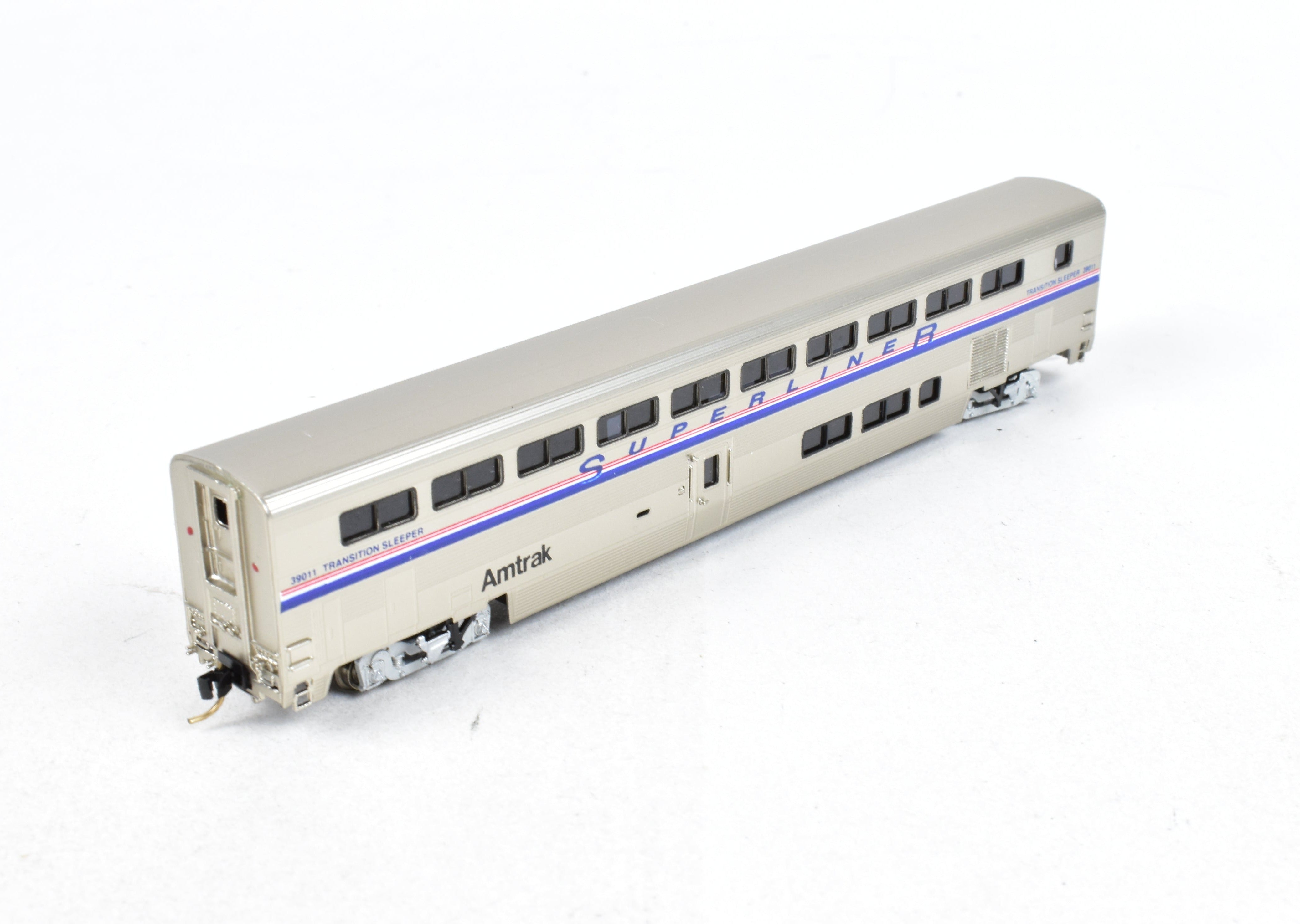 N Scale Brass Amtrak Transition Superliner Sleeper FP 39011 by OMI
