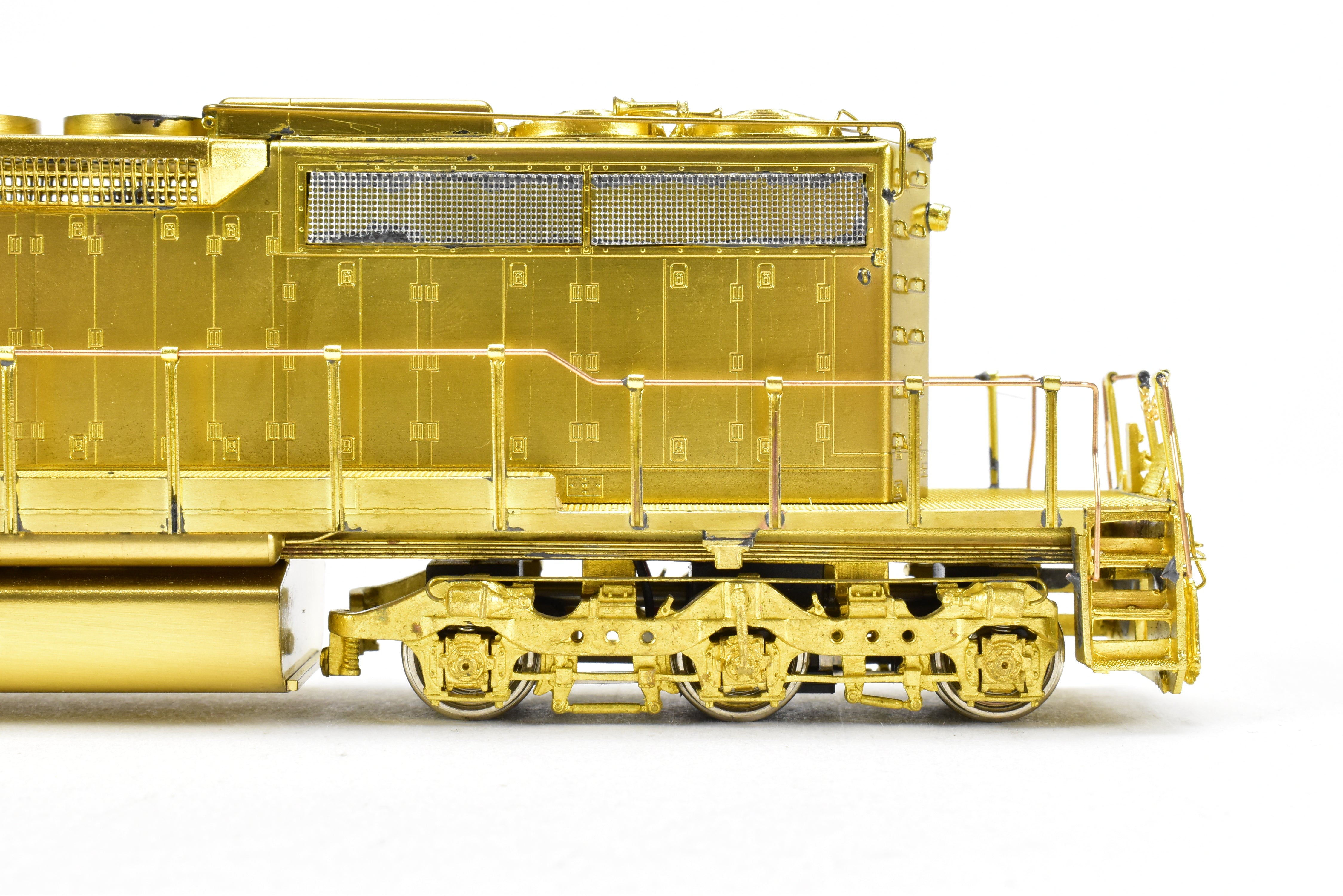 HO Scale Brass Model Train - Overland Models Inc. Canadian Pacific Railway EMD SD40 - 2 Locomotives #6031 - 6060 with Extended Range Dynamic Brakes