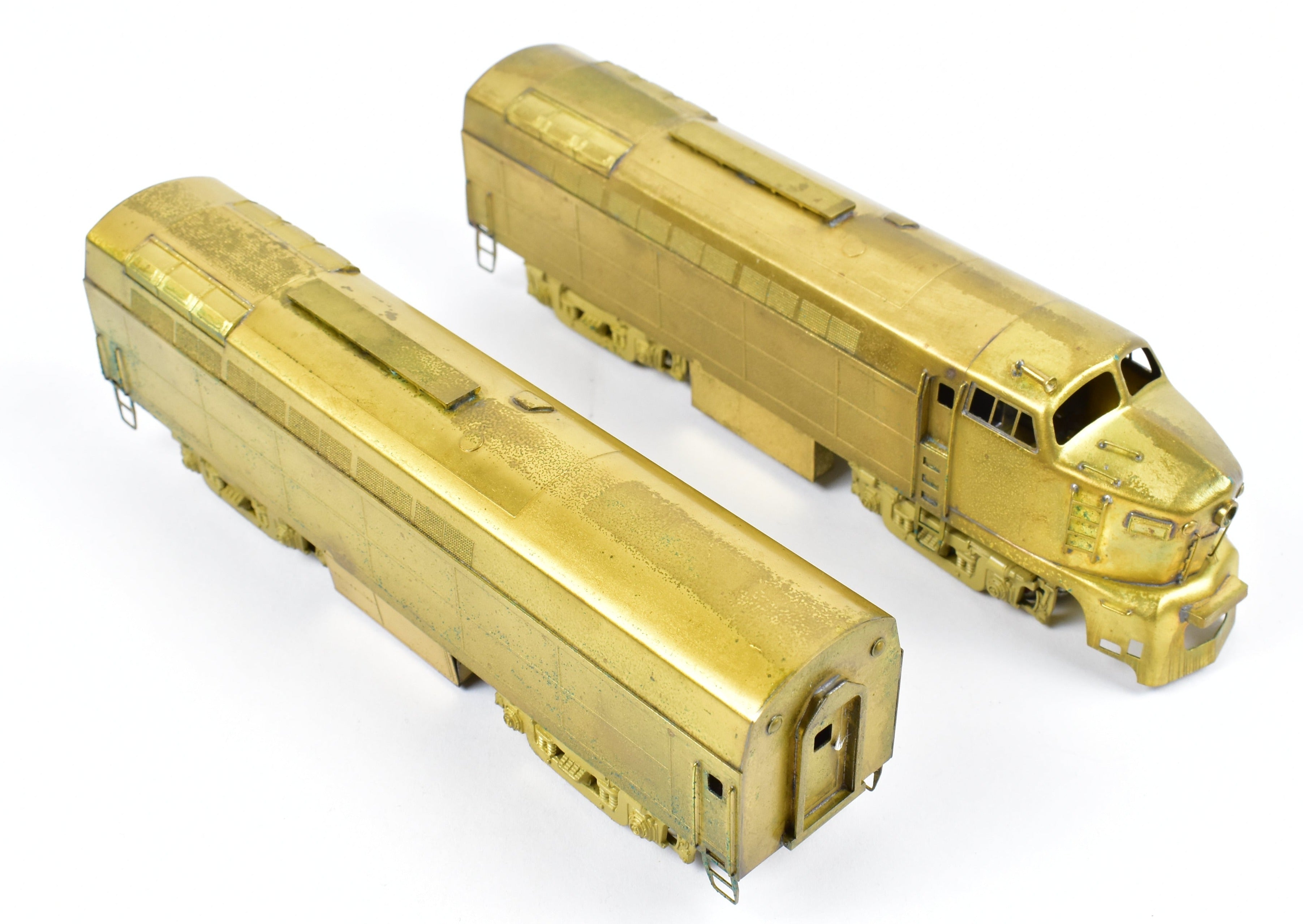 HO Scale Brass ALCO Model Train Set - Various Roads Baldwin RF - 16A & RF - 16B Powered Diesel Locomotives 2 - Unit Set