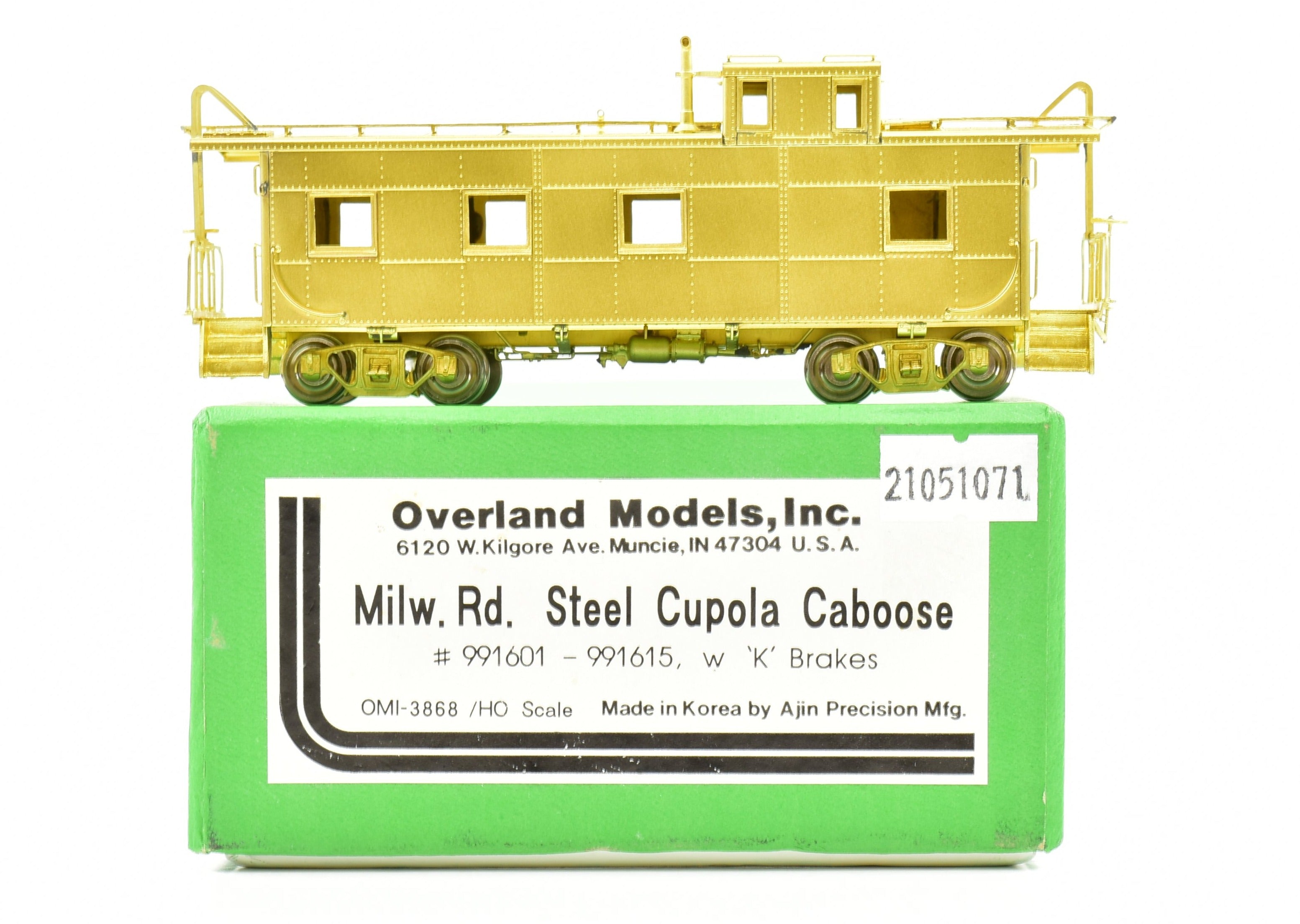 HO Brass MILW - Milwaukee Road Steel Cupola Caboose by OMI with K Brakes