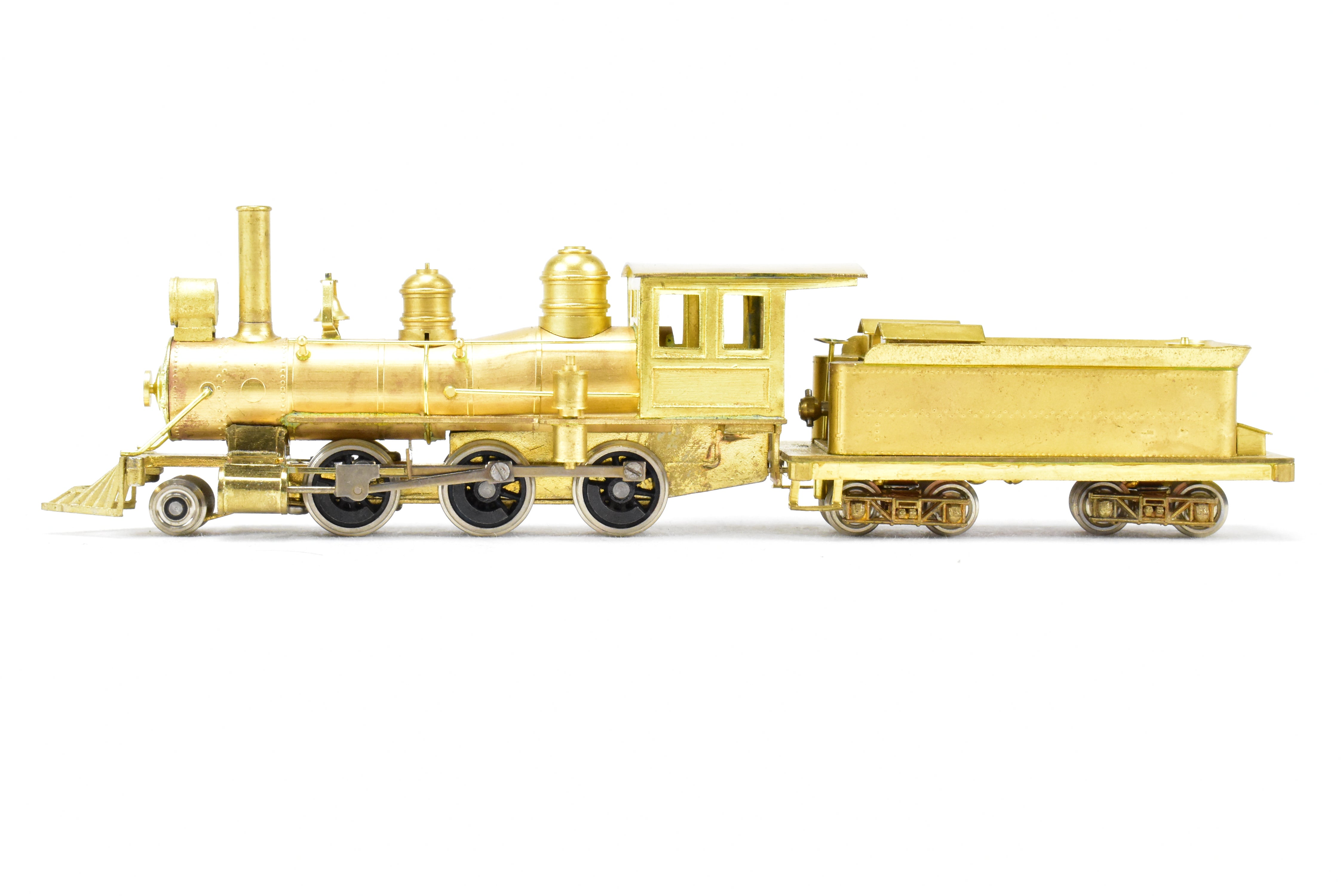 HOn3 Scale Brass Model Train - Far East Distributors Mogul 2-6-0 Steam Locomotive from Circa 1910 in Spartan Series