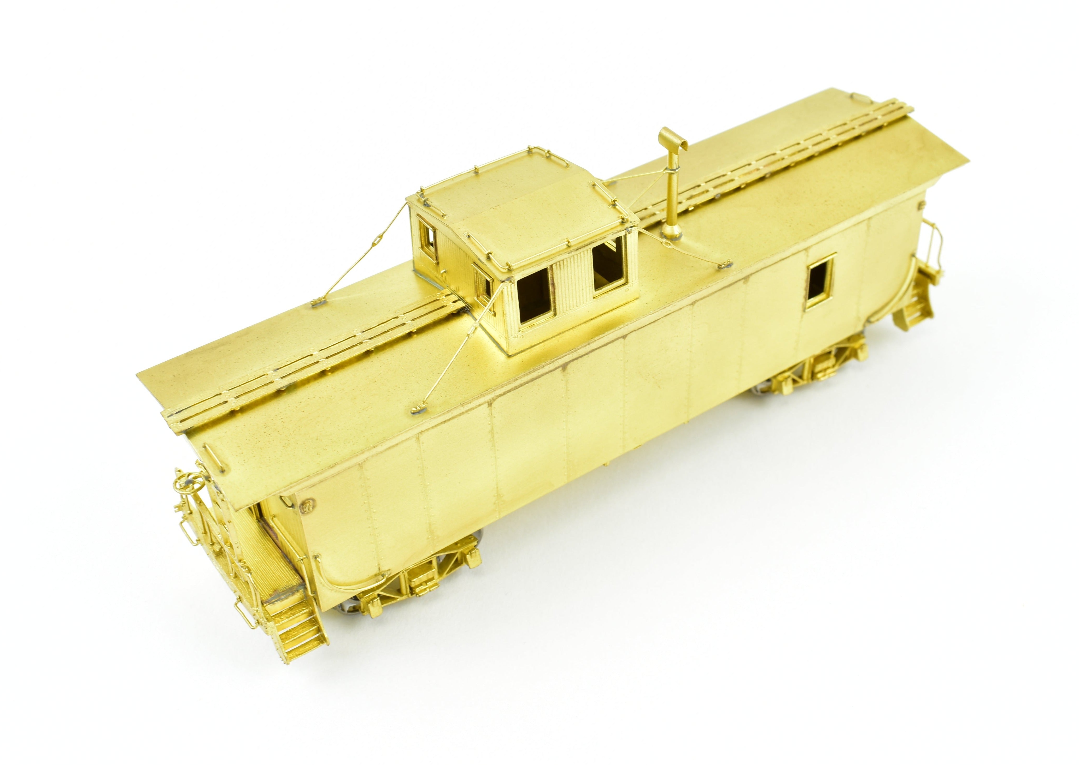 HO Brass OMI Overland Models Soo Line Wood Sheath Caboose with Two Side Windows