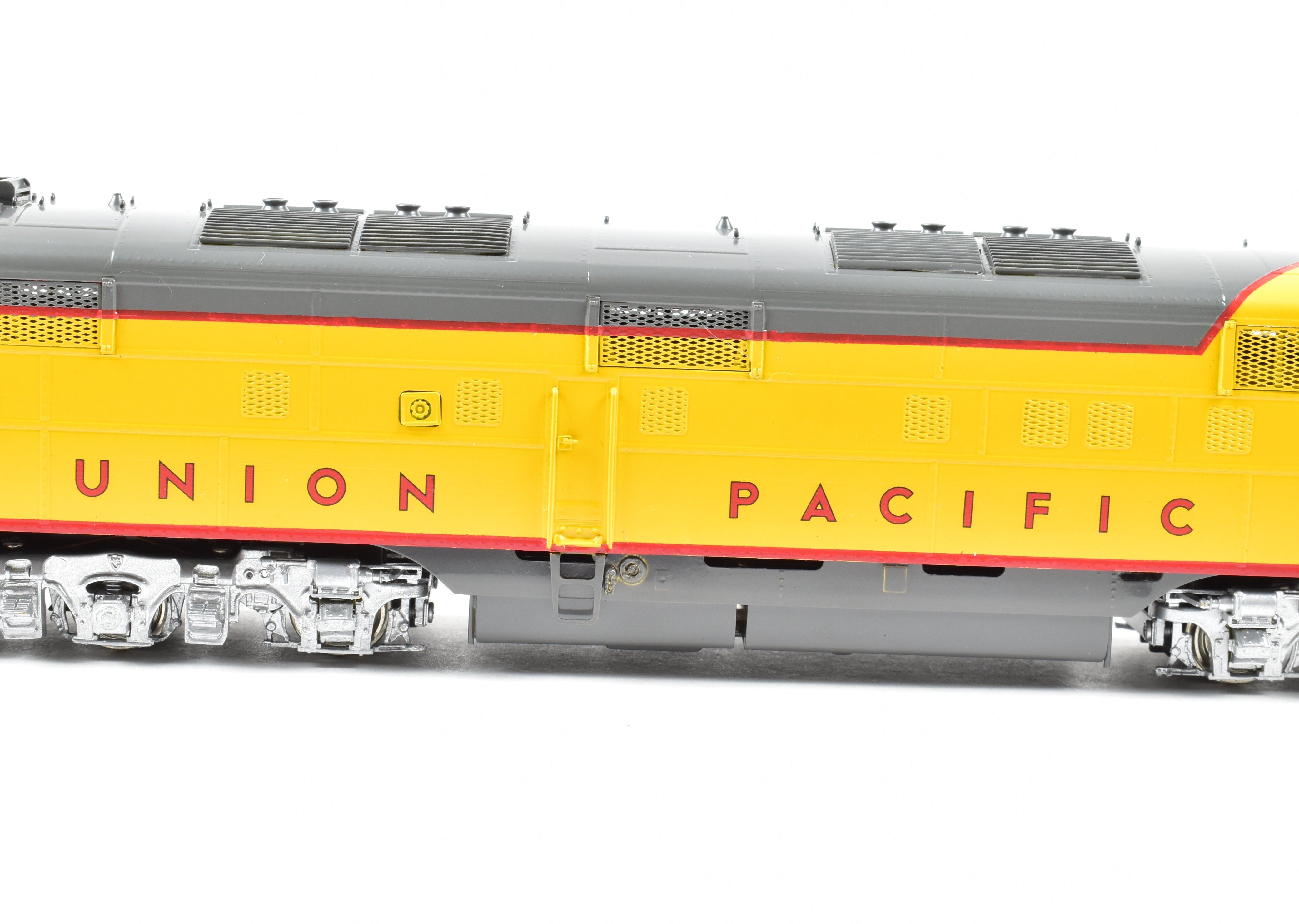HO Scale Brass Union Pacific E-7A Unit FP #998 Model by Overland Models, Inc. (OMI)