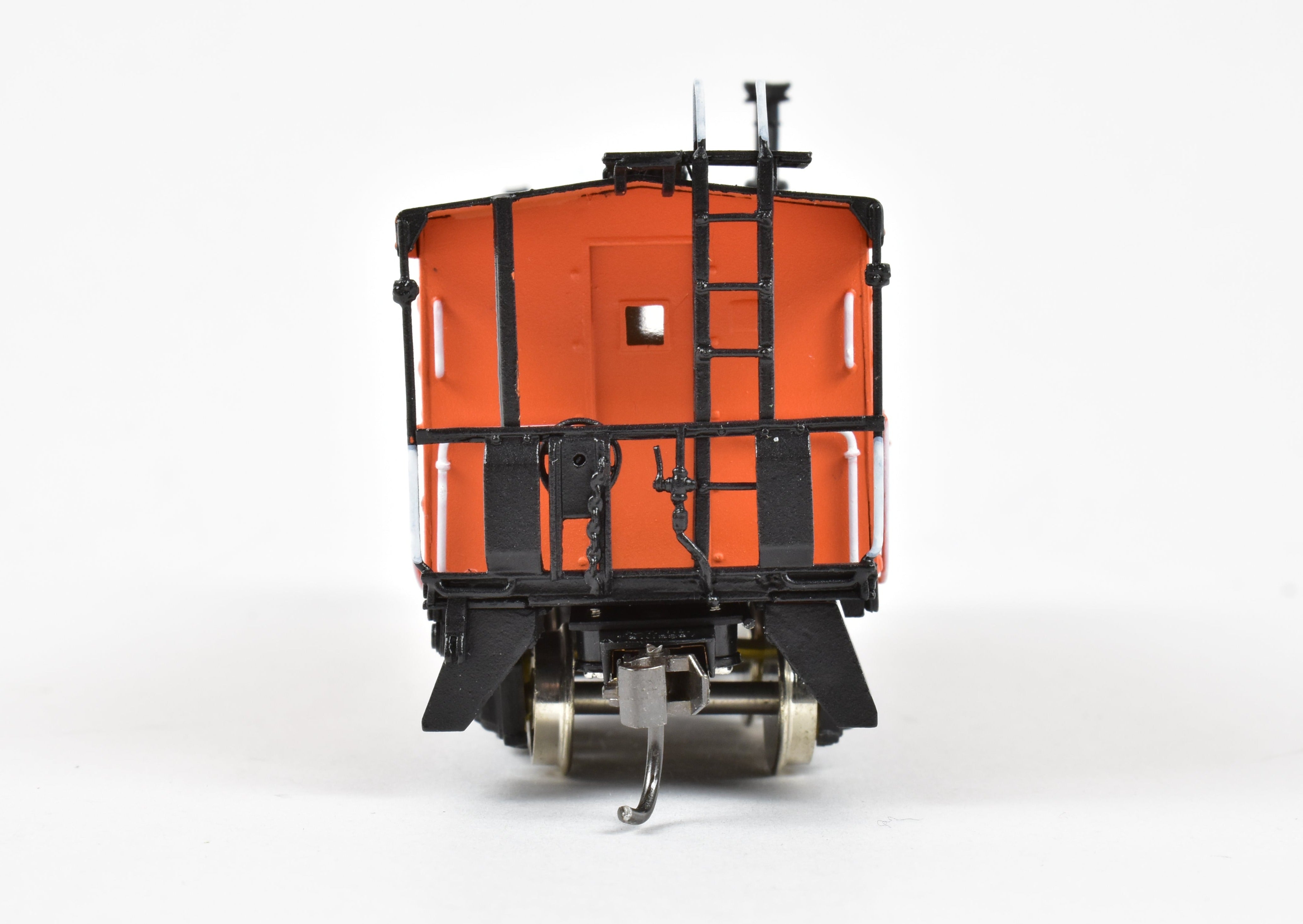 HO Scale Brass Model of Overland Models, Inc. Milwaukee Road Bay Window Caboose with Drop Center Trucks, CP No. 992016