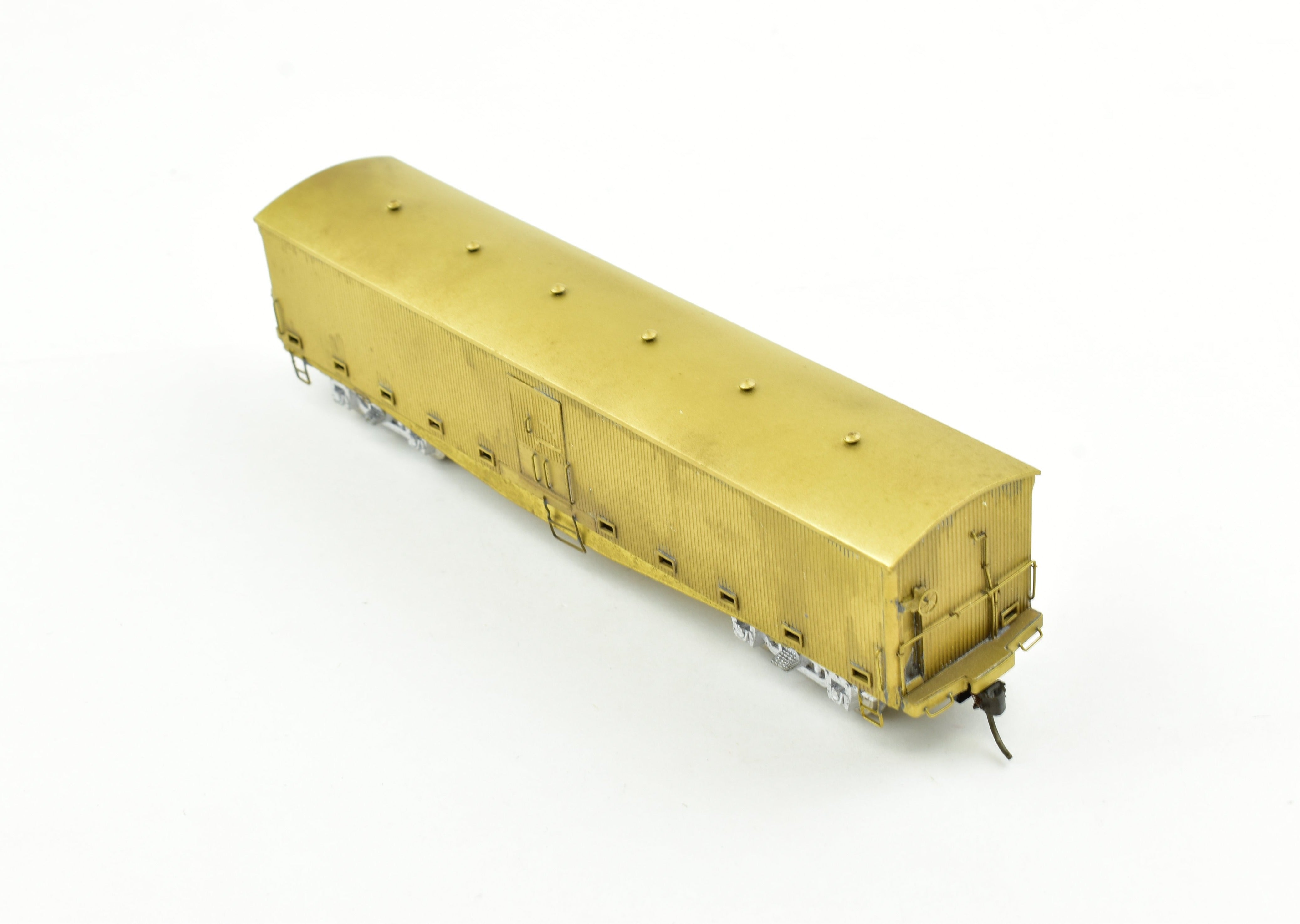 HO Scale Brass Alco Models New York Central (NYC) Milk Reefer Model with Cast Metal Trucks for Model Train Enthusiasts