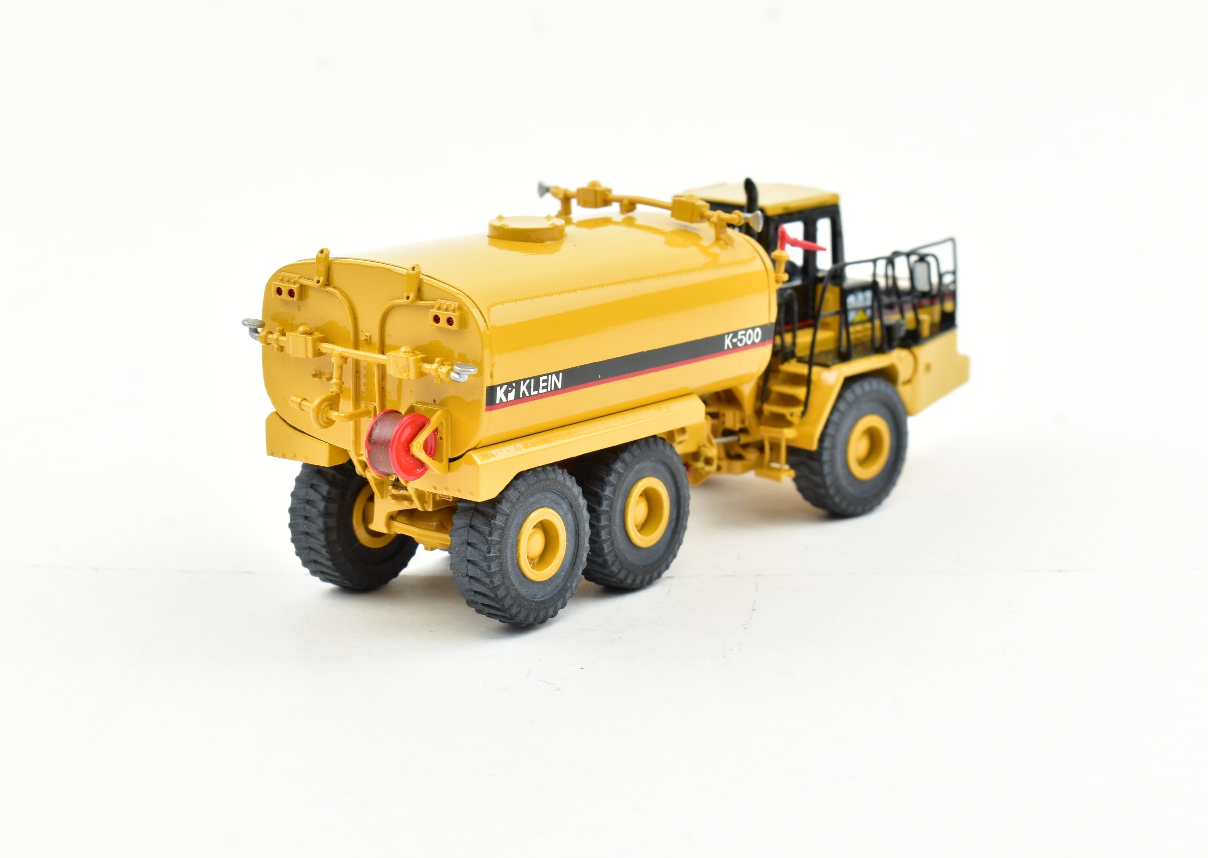 High - Quality HO Brass Construction Model - Zycon Models' Authorized Conversion of No. K500 Caterpillar D250E Series II Articulated Truck with Klein Water Tank