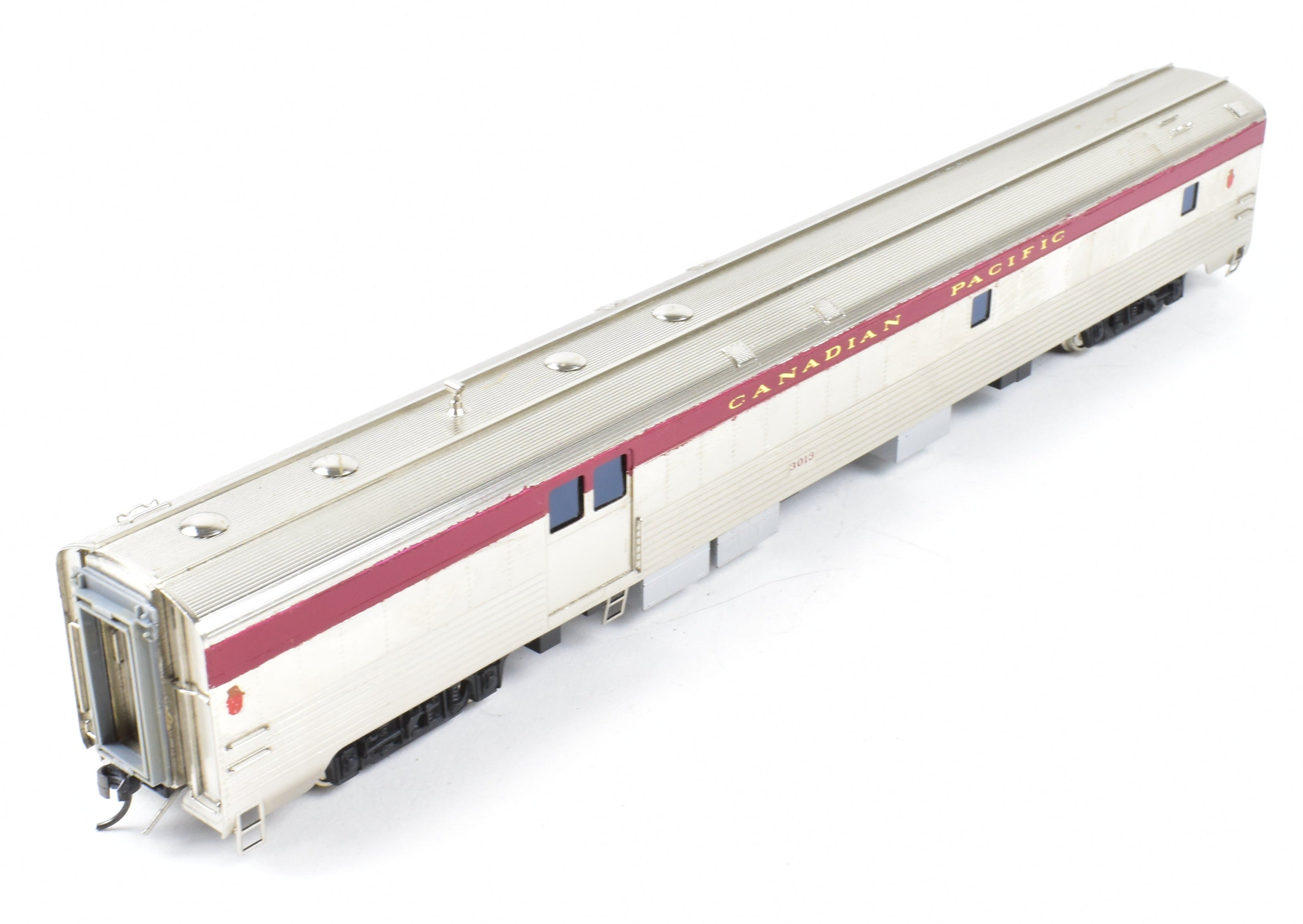 HO Scale Brass Model of Canadian Pacific Railroad #610 Lightweight Baggage Dormitory Custom Finished by S. Soho & Co.