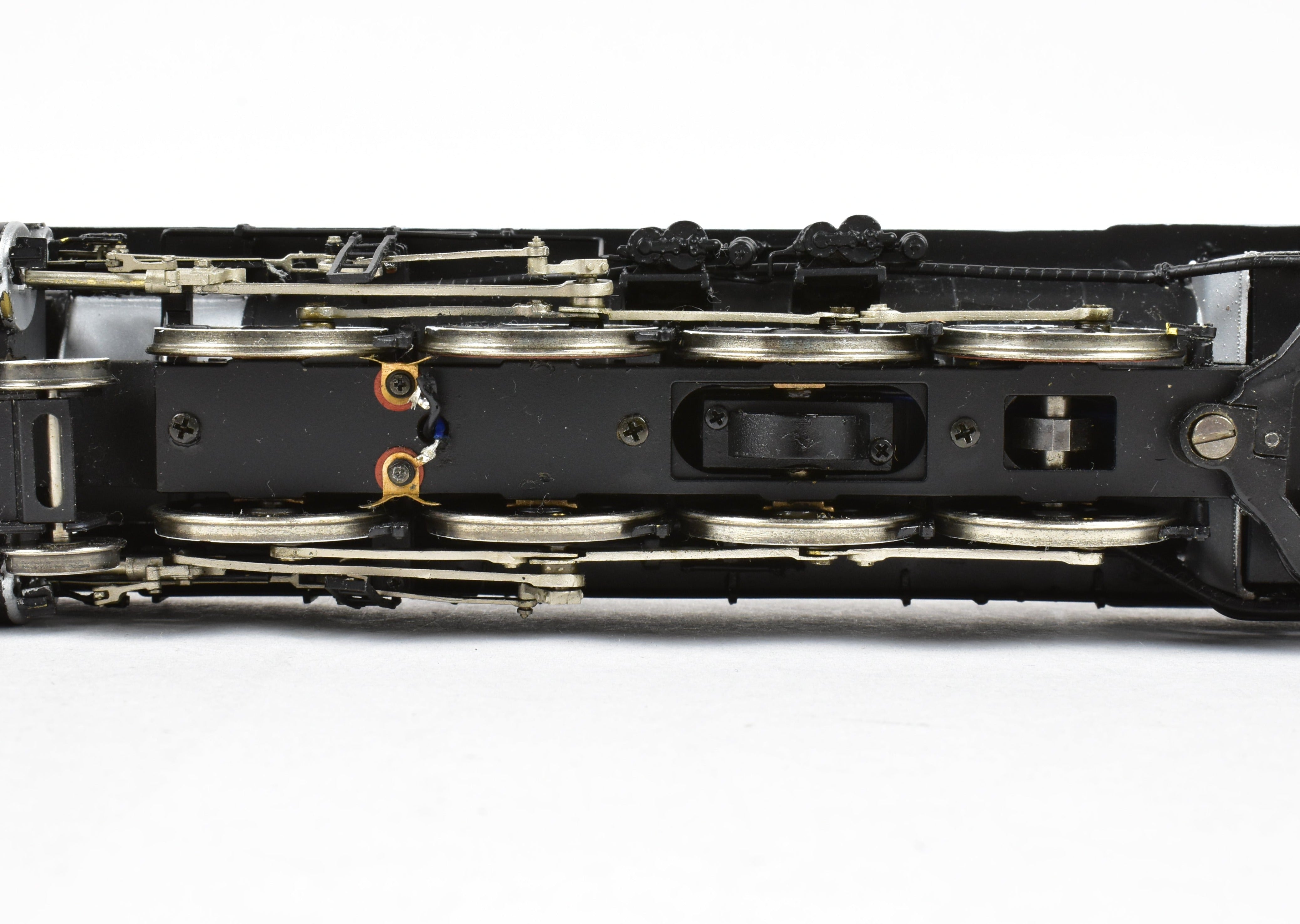 Sunset Models HO Brass SP&S E-1 4-8-4 FP #700 with QSI DCC & Sound