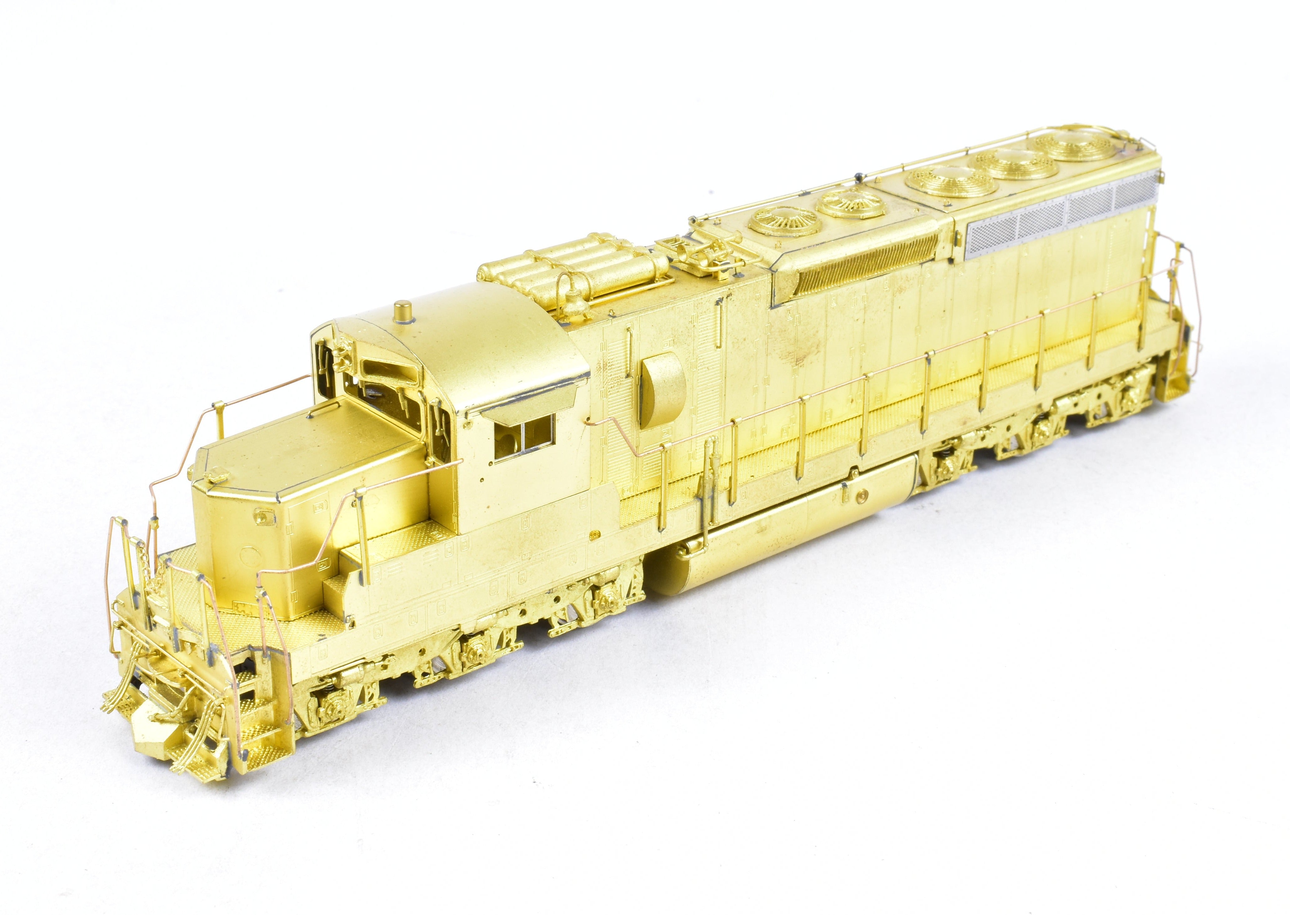 HO Scale Brass Locomotive Model by Overland Models, Inc. (OMI) - ATSF - Santa Fe EMD SD24 #4500 - 4579 from the 1970s Era