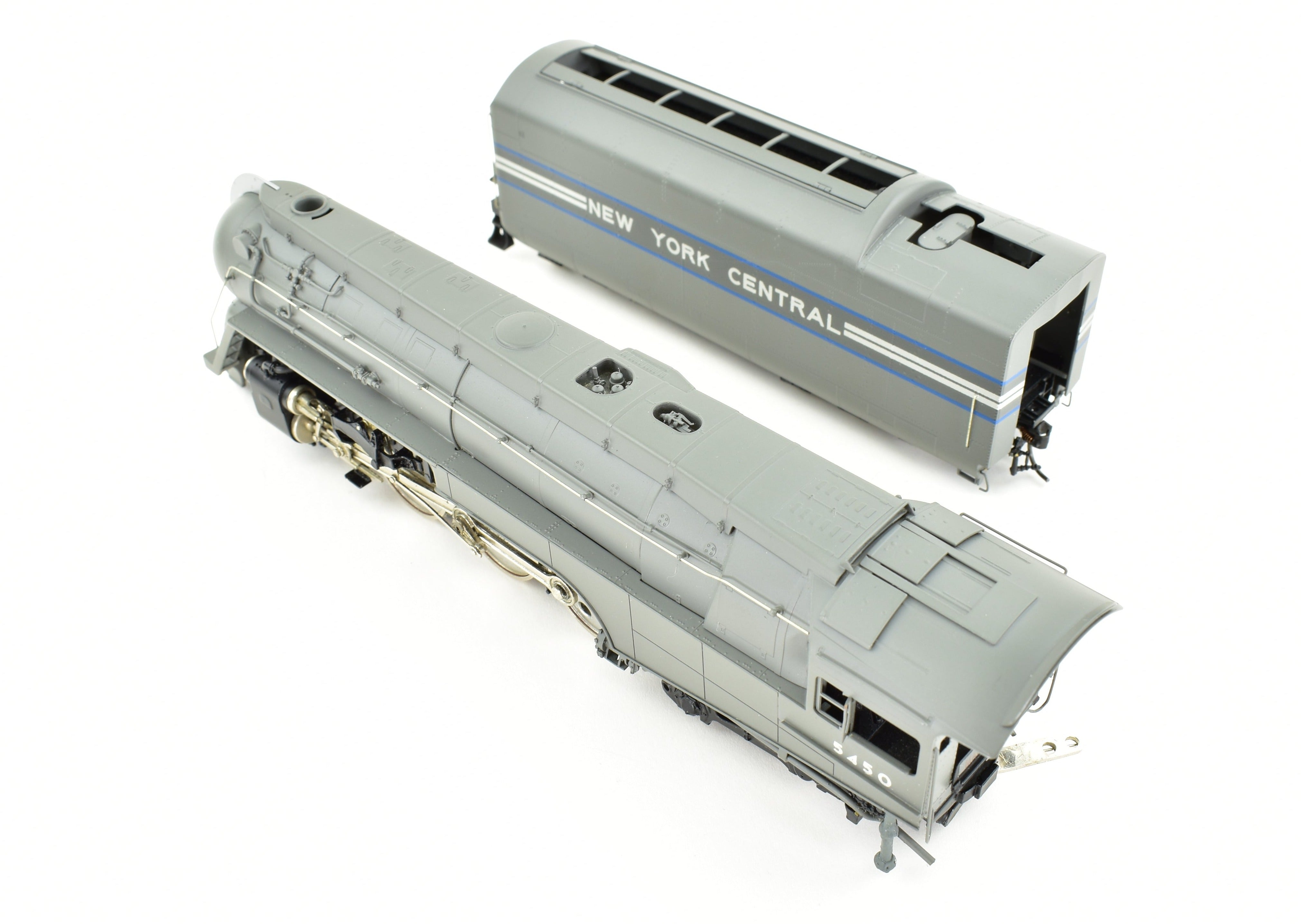 High - Quality HO Scale Brass Model Train Imported from NYC - New York Central J - 3A 4 - 6 - 4 Streamlined Hudson 20th Century Ltd FP No. 5450