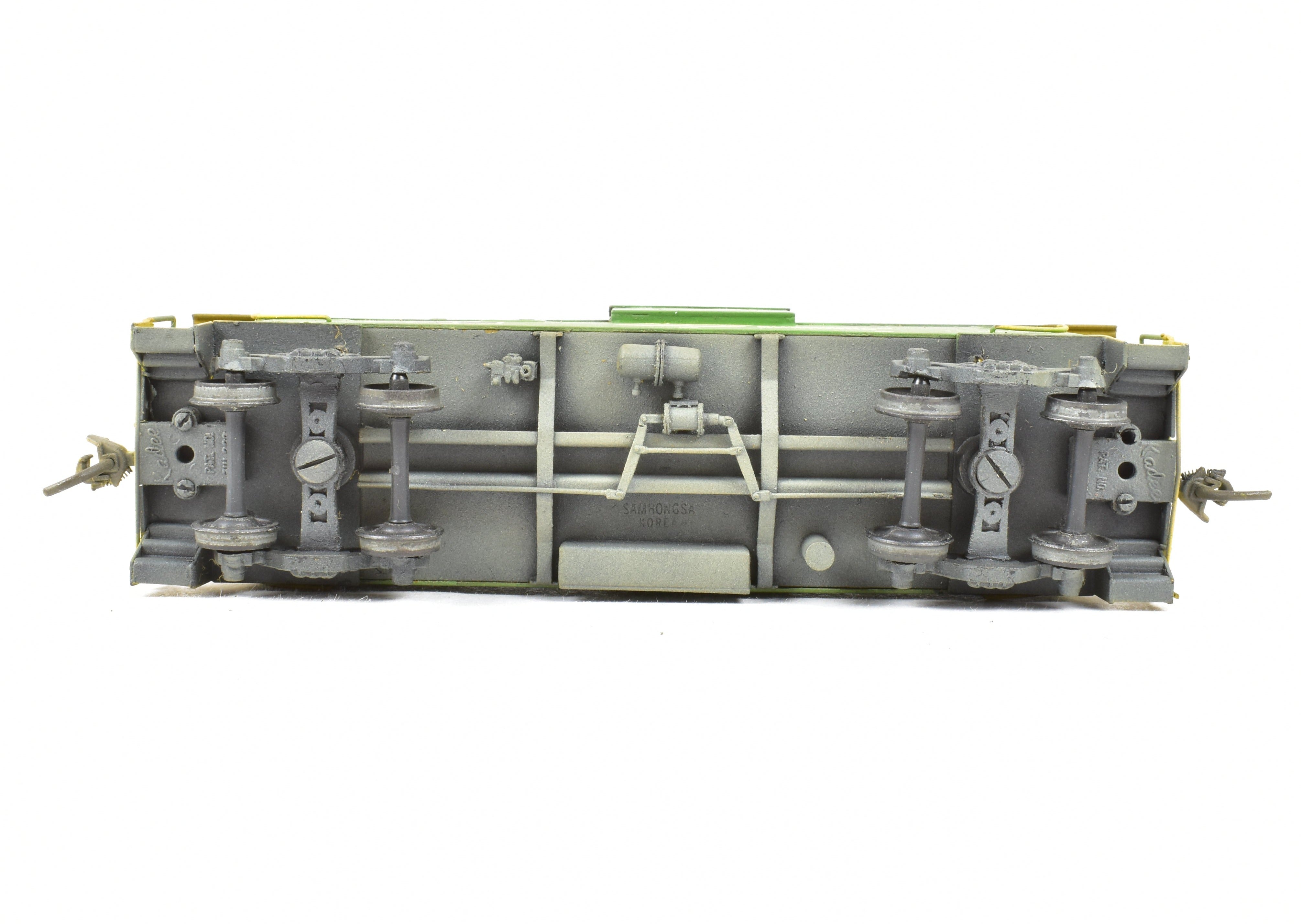 HO Scale Brass Oriental Limited Burlington Northern X Caboose X96 - 155 Class Model with Custom Painting and Weathering Effect