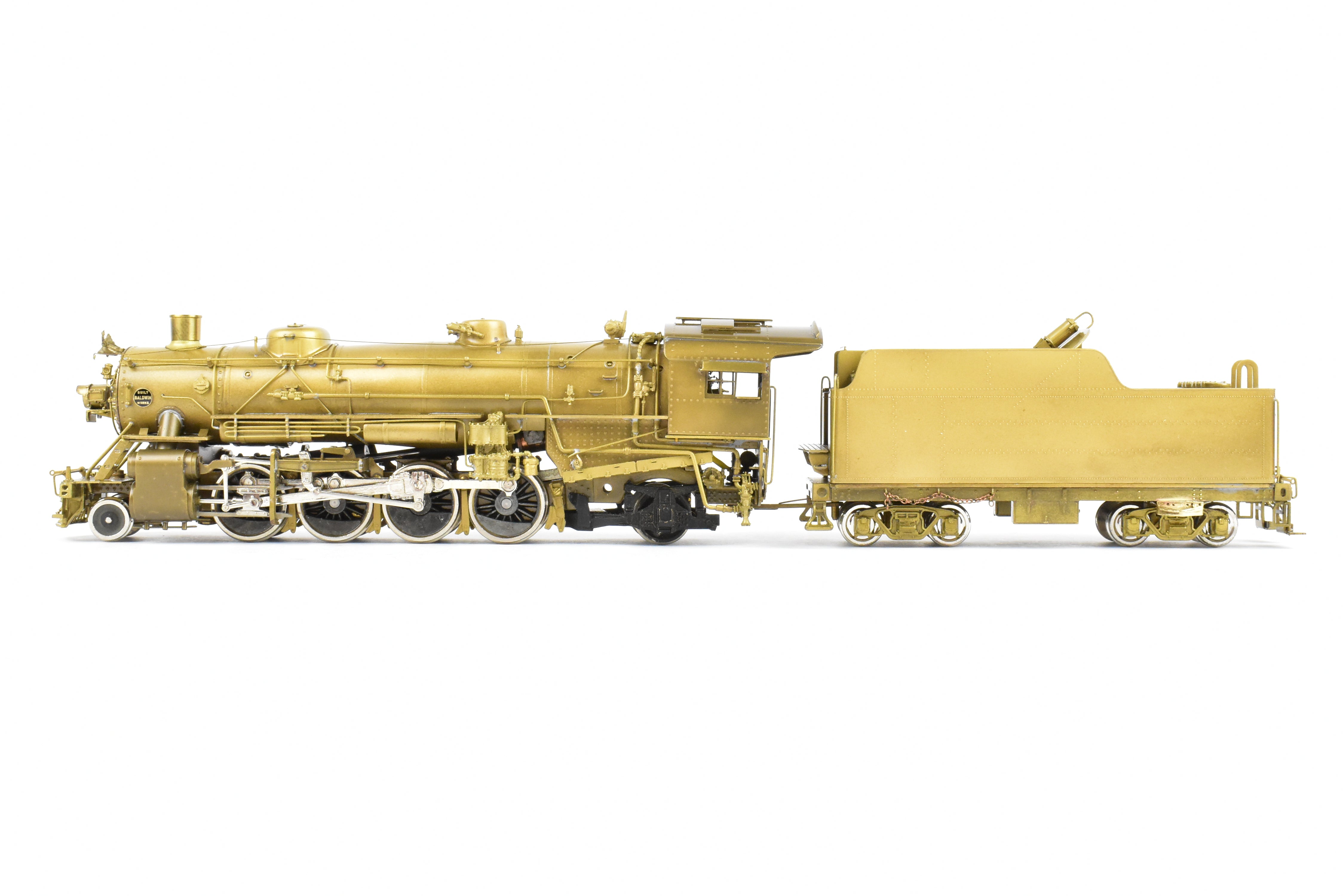High - Quality HO Scale Brass Pacific Fast Mail (PFM) Model of United States Railway Administration (USRA) 2 - 8 - 2 Light Class Mikado Locomotive from 1977 Run, Sold As - Is