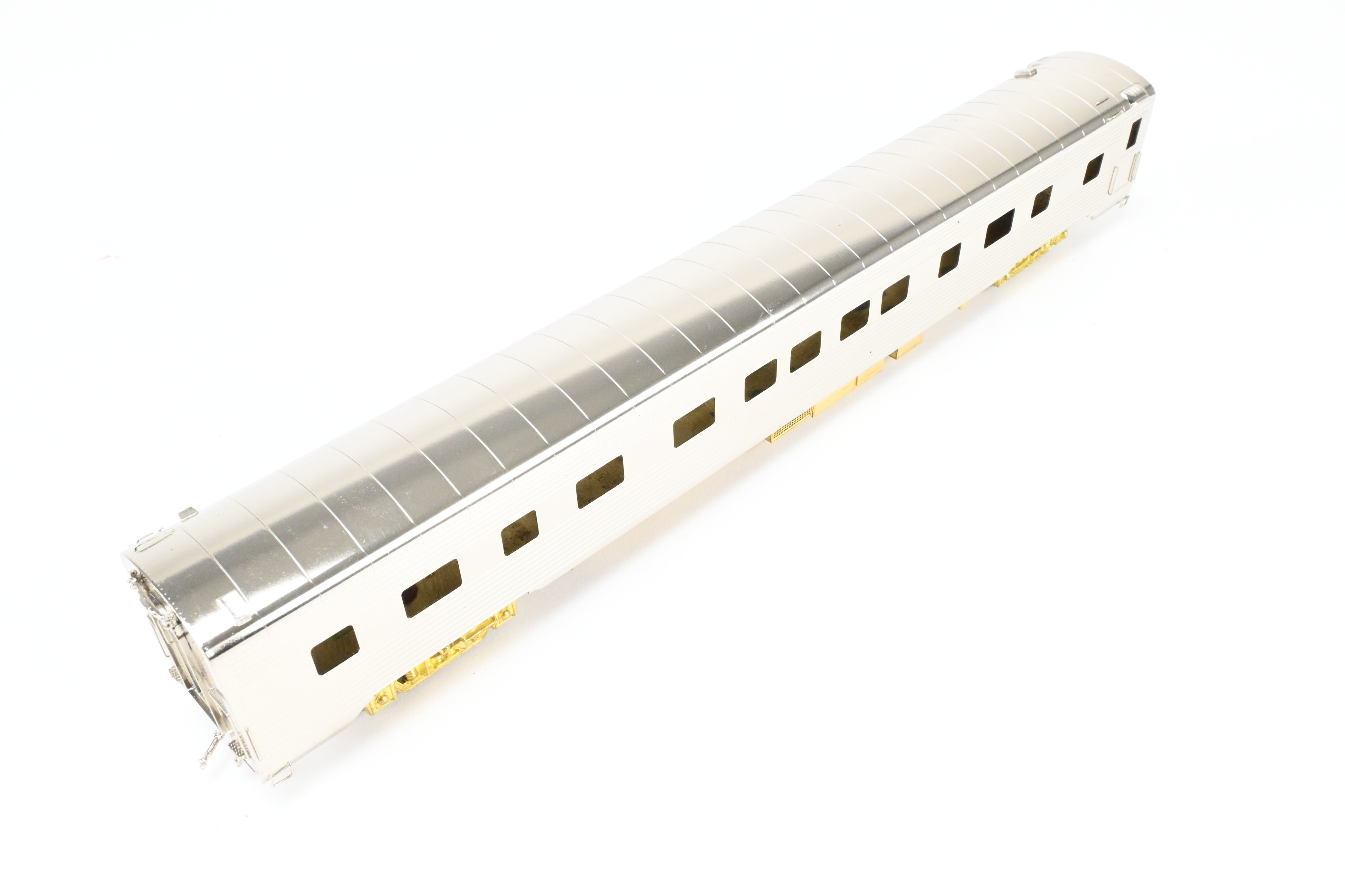 HO Scale Brass Cascade AT&SF - Santa Fe ACF Regal 4-4-2 Deskirted Sleeper Model