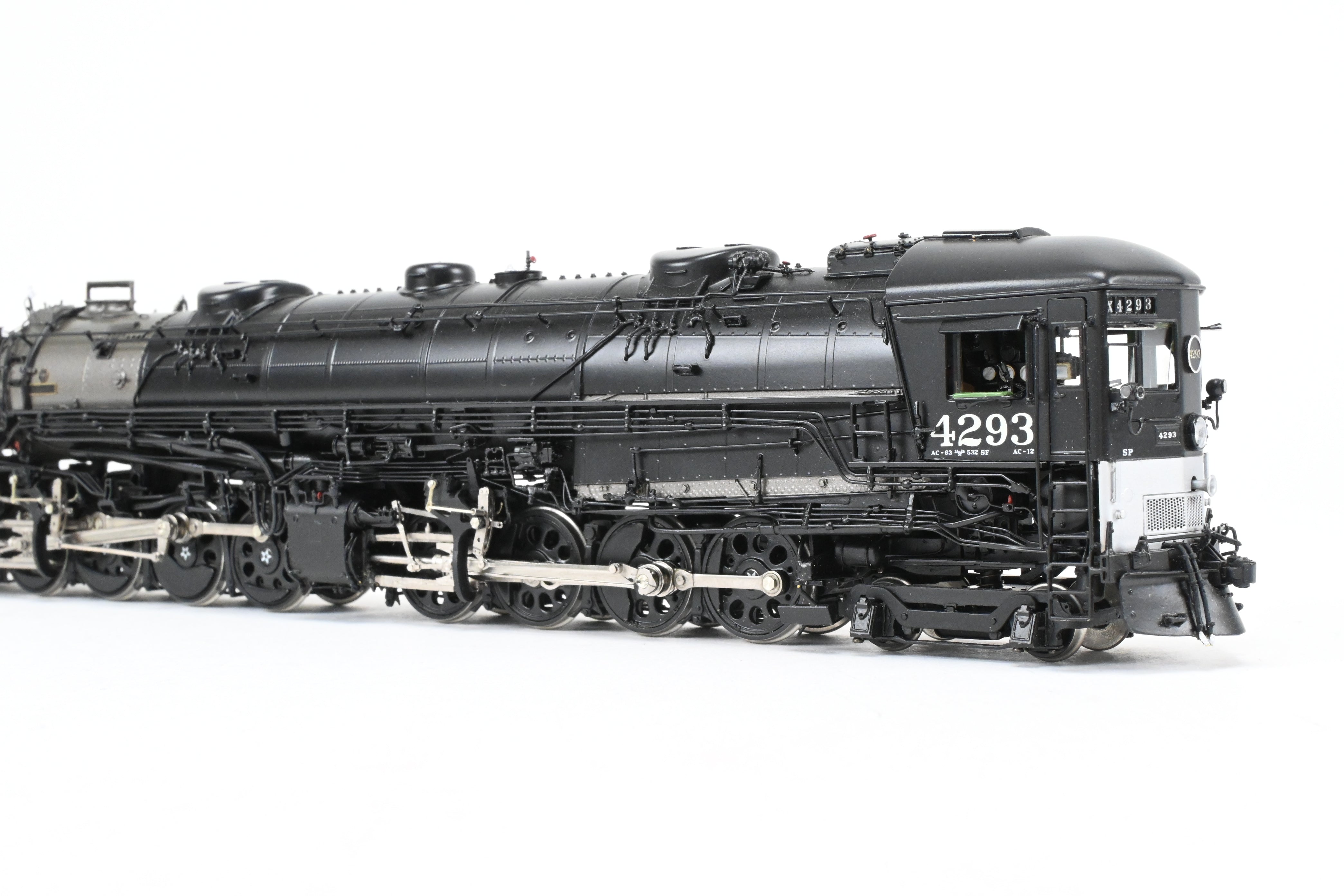 HO Scale Brass Southern Pacific Class AC - 12 4 - 8 - 8 - 2 Cab Forward #4293 by Challenger Imports