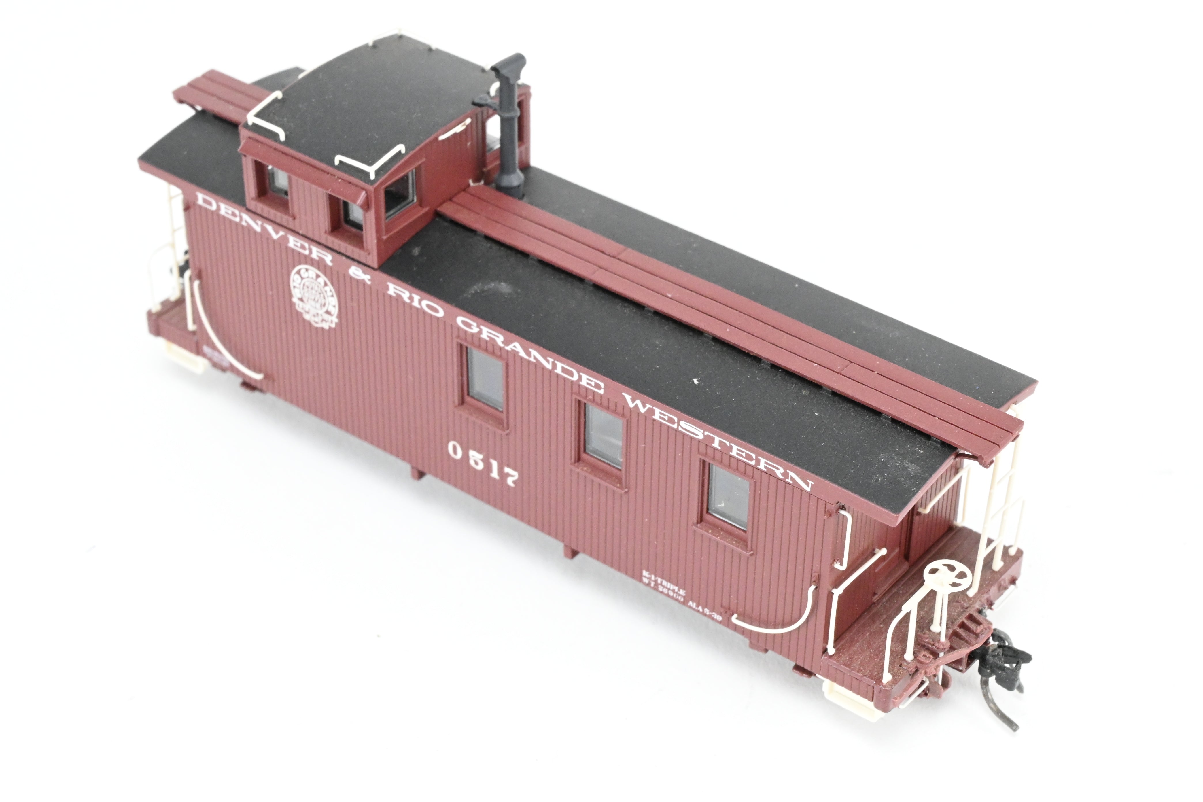 HOn3 Blackstone Models D&RGW - Denver & Rio Grande Western Brown Long Caboose with Moffat Tunnel Herald No. 0517