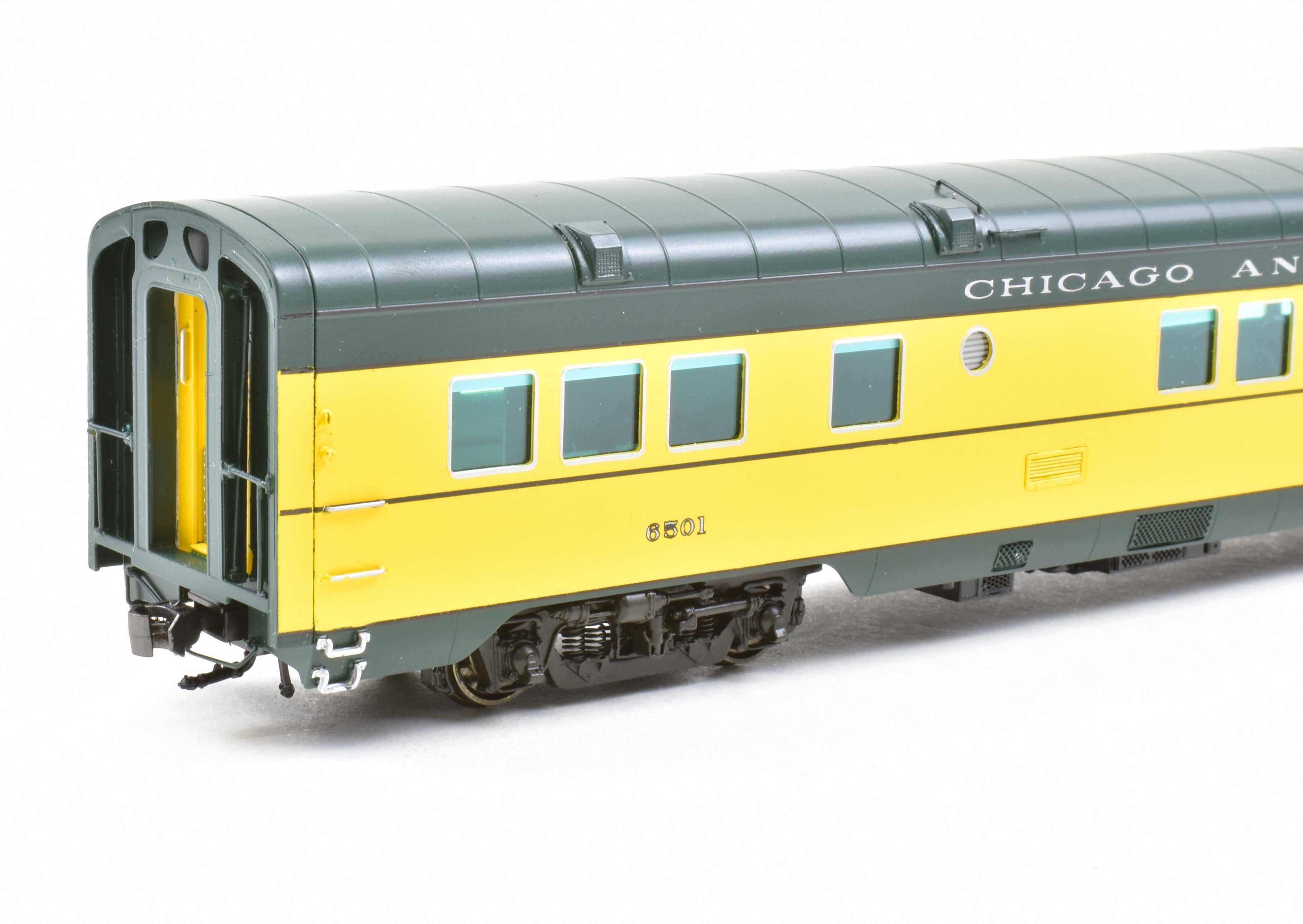HO Scale Brass Railway Classics C&NW 400 22-Seat Parlor Car FP 6501