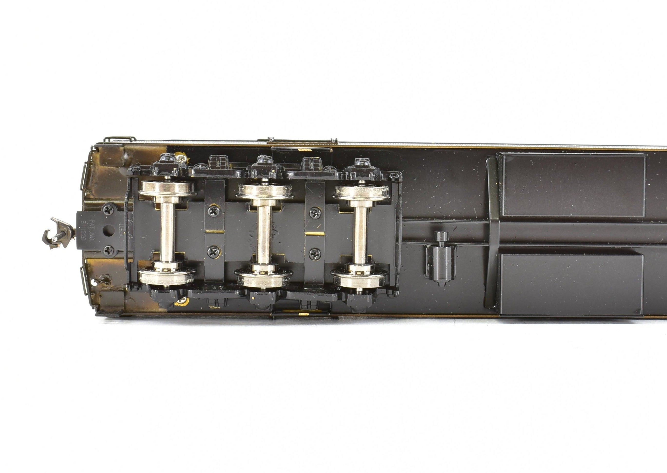 HO Scale Brass Oriental Limited Great Northern 1935 Empire Builder Baggage Mail Express Model with Custom Painting